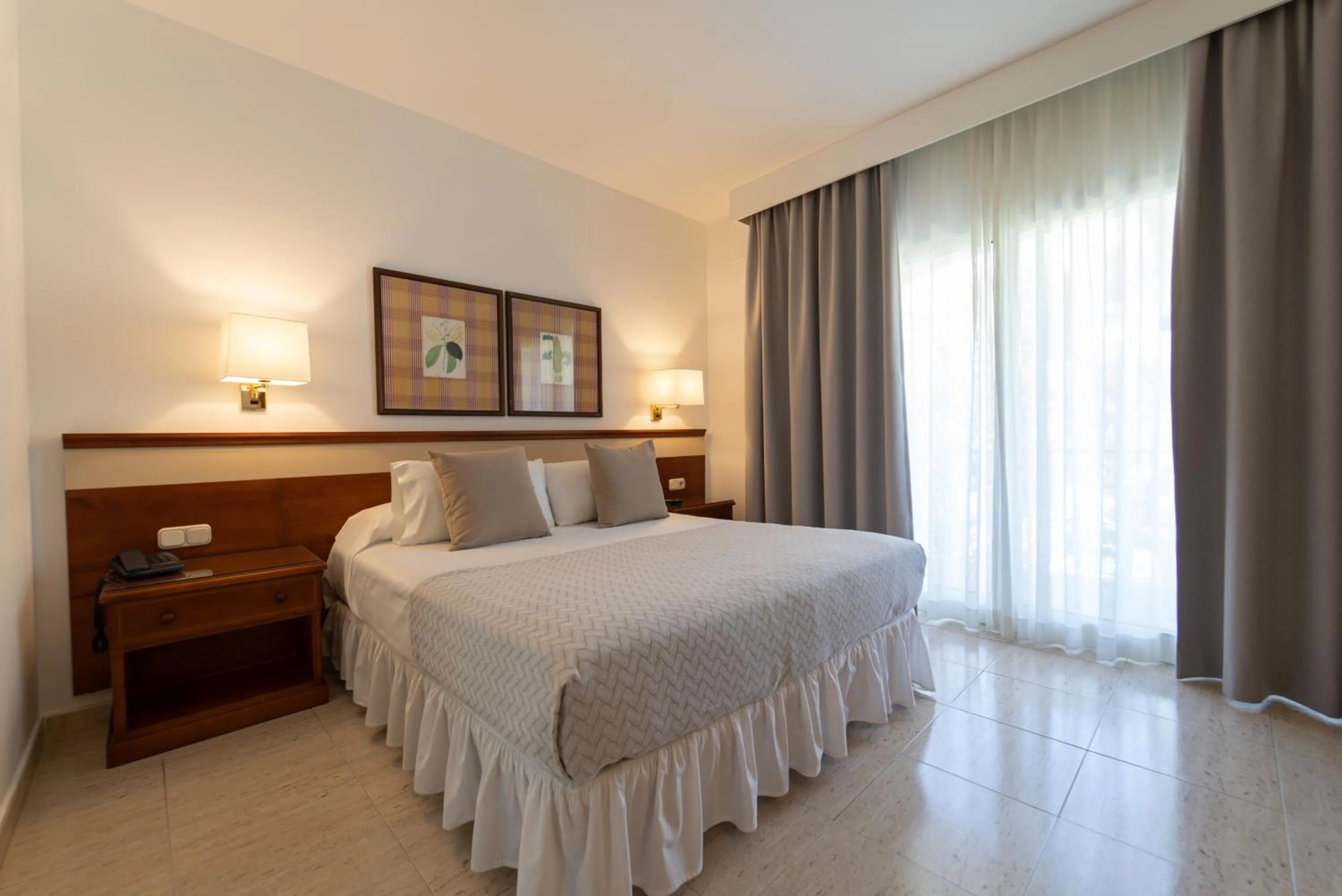 Bed in Hotel Piedra Paloma by Croma