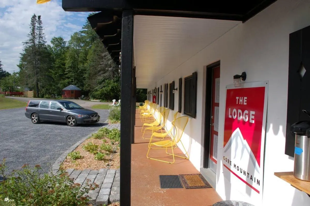Facade/entrance in Gore Mountain Lodge