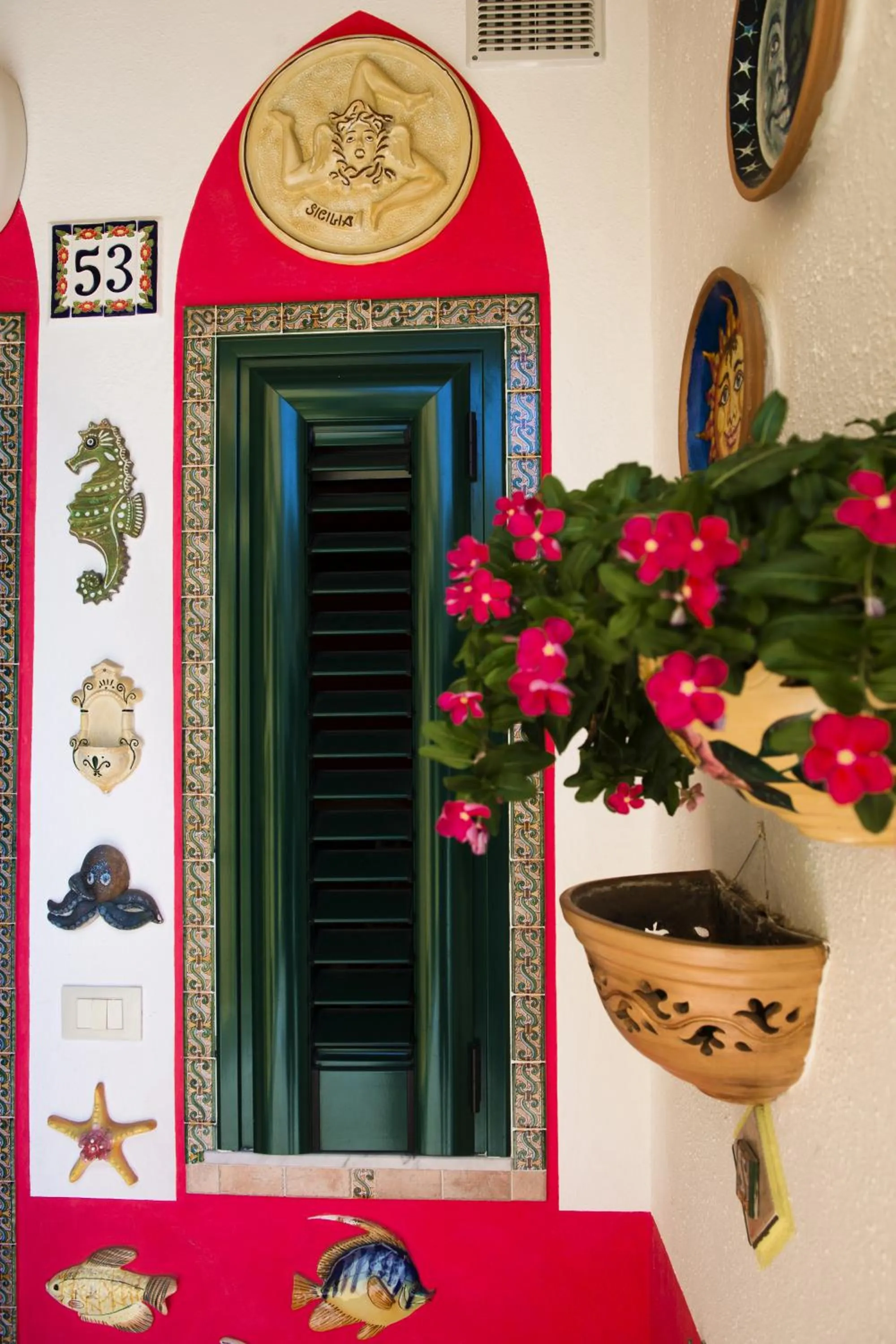 Facade/entrance in Sabrina Suite