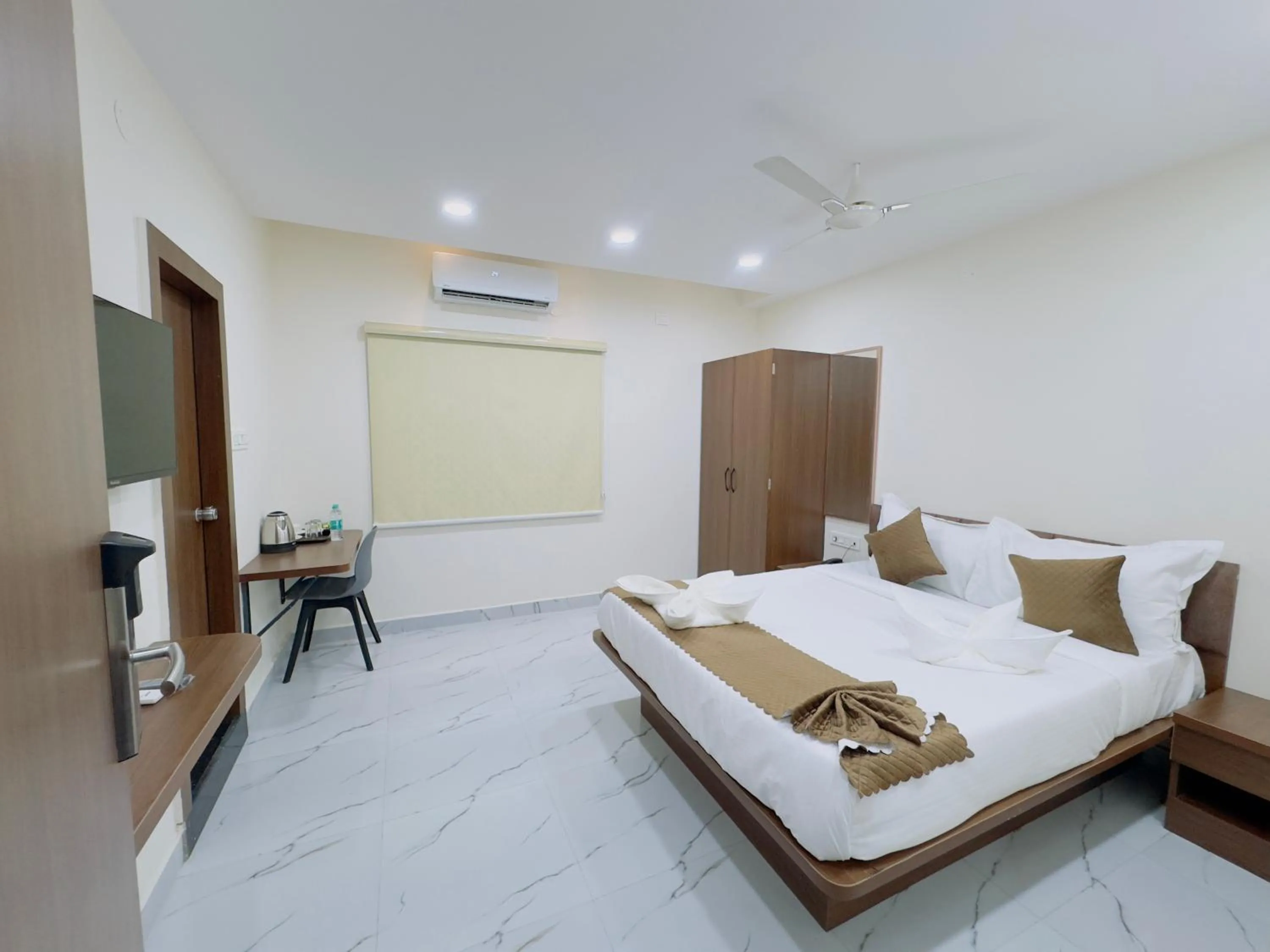 Hotel Apex Inn Hyderabad Airport