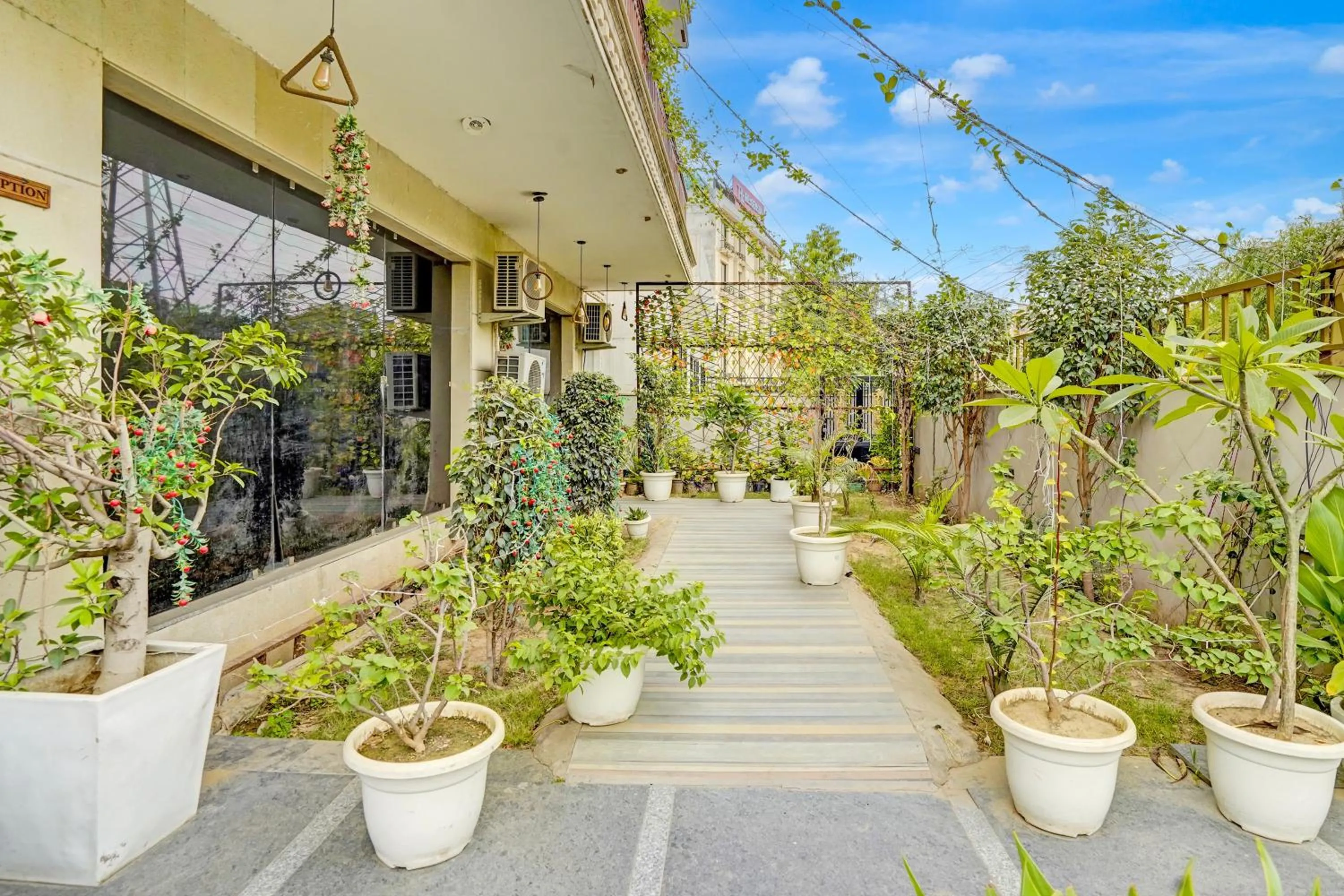 Other in Townhouse Sector 47 Near Medanta