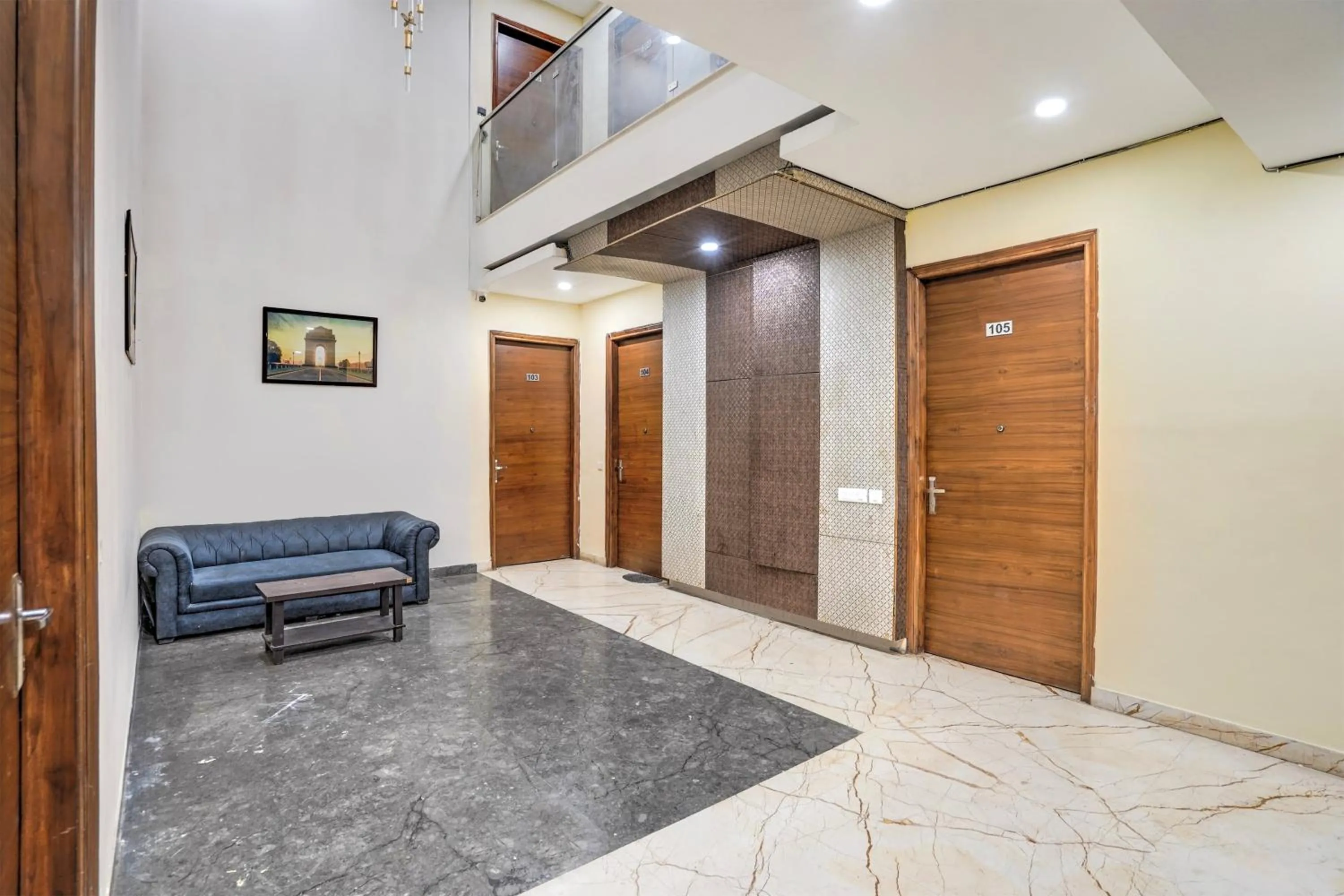 Lobby or reception in Townhouse Sector 47 Near Medanta
