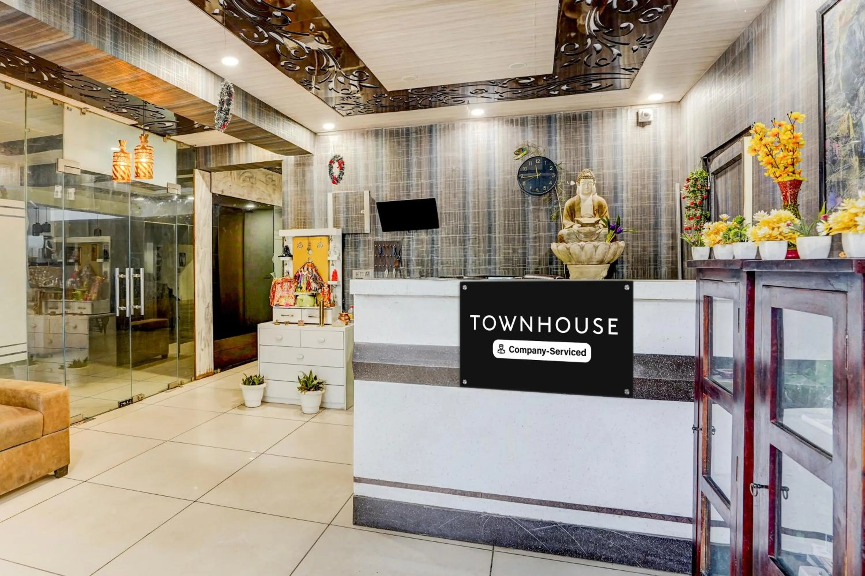 Lobby or reception in Townhouse Sector 47 Near Medanta