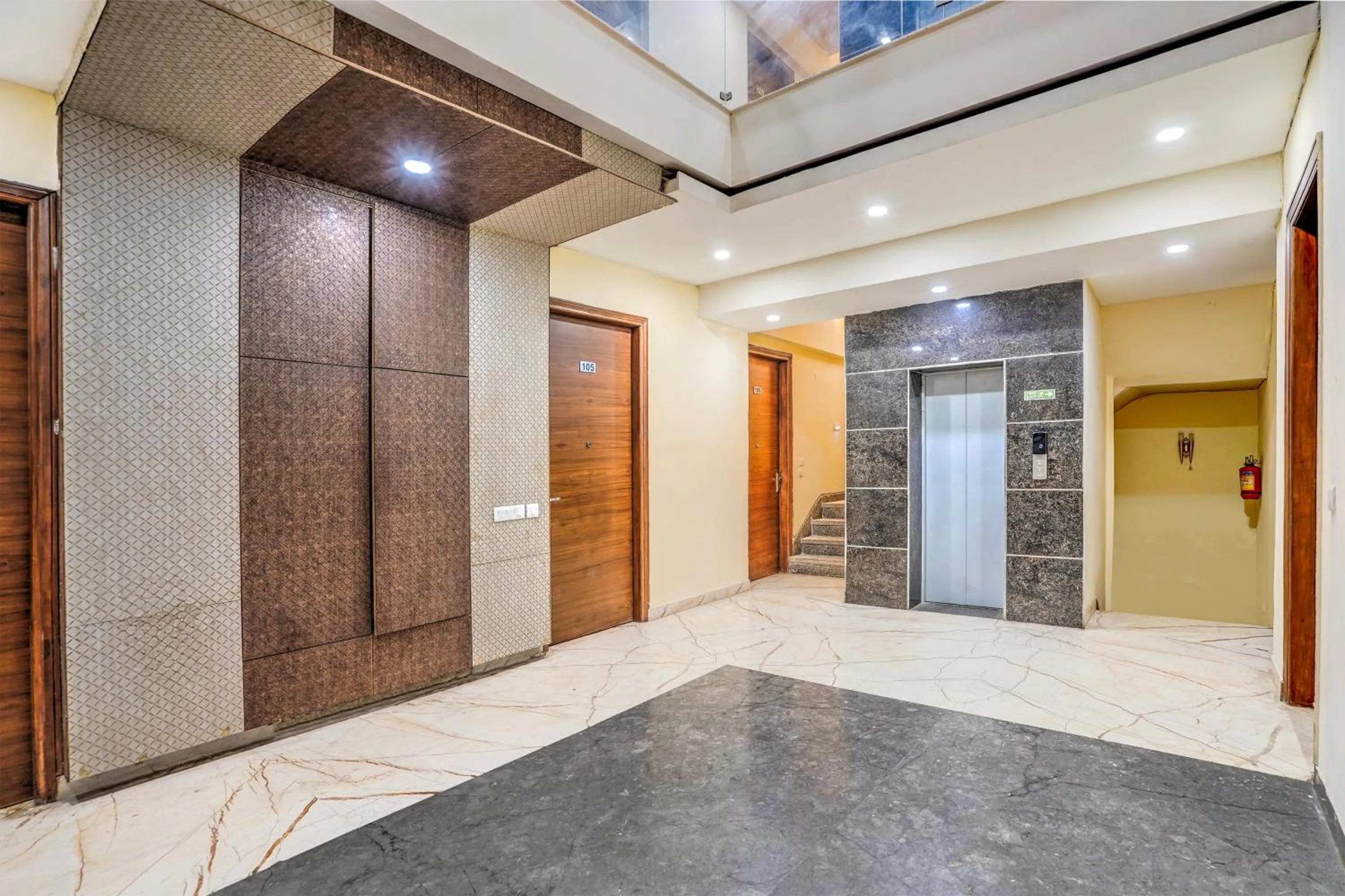 Lobby or reception in Townhouse Sector 47 Near Medanta