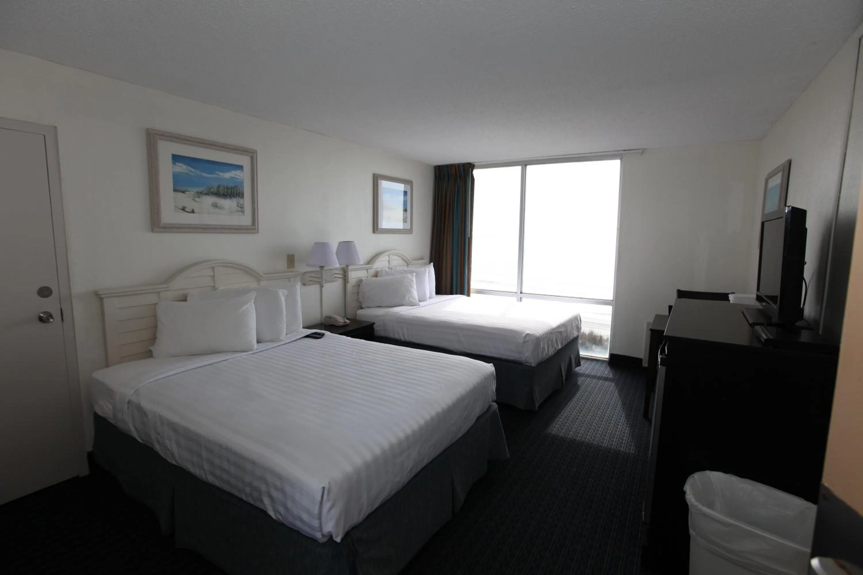 Bed in Bar Harbor On The Oceanfront