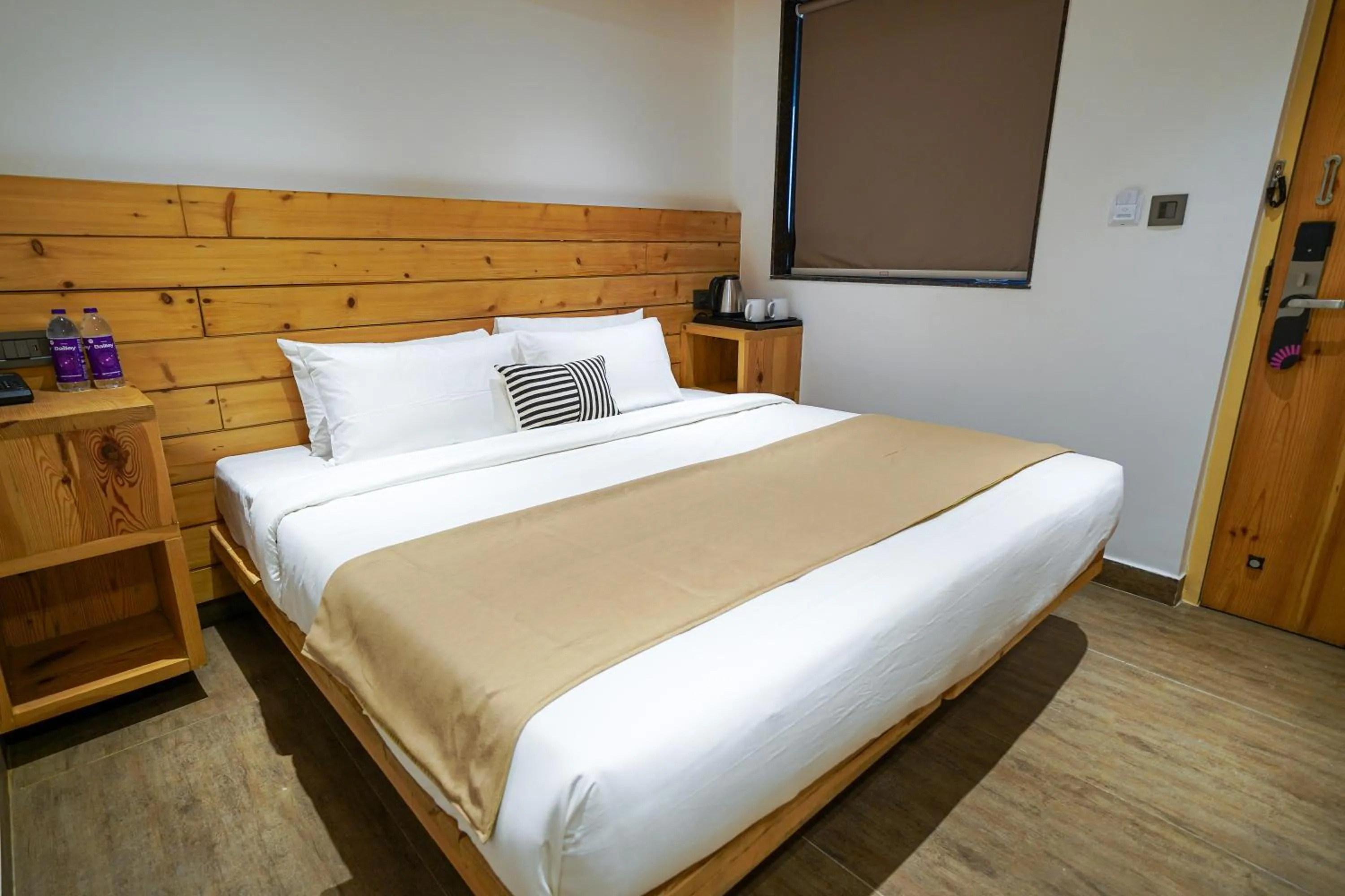 Bed in Open Hotel by Olive - Moka