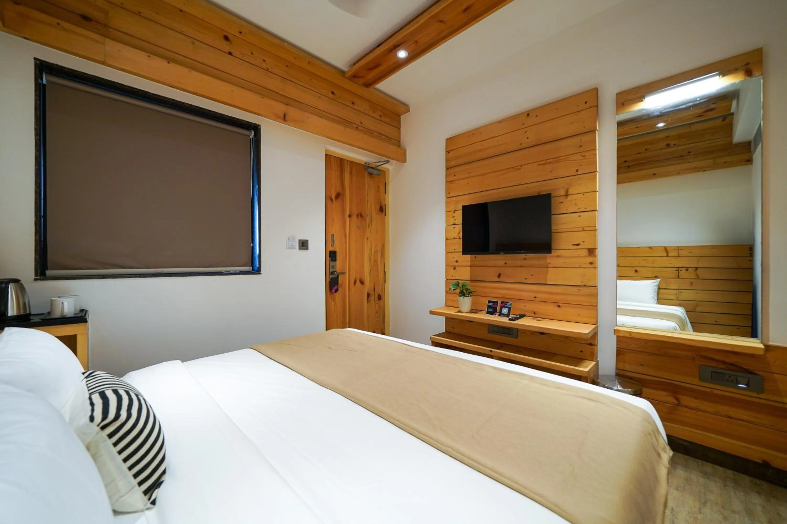 Bed in Open Hotel by Olive - Moka