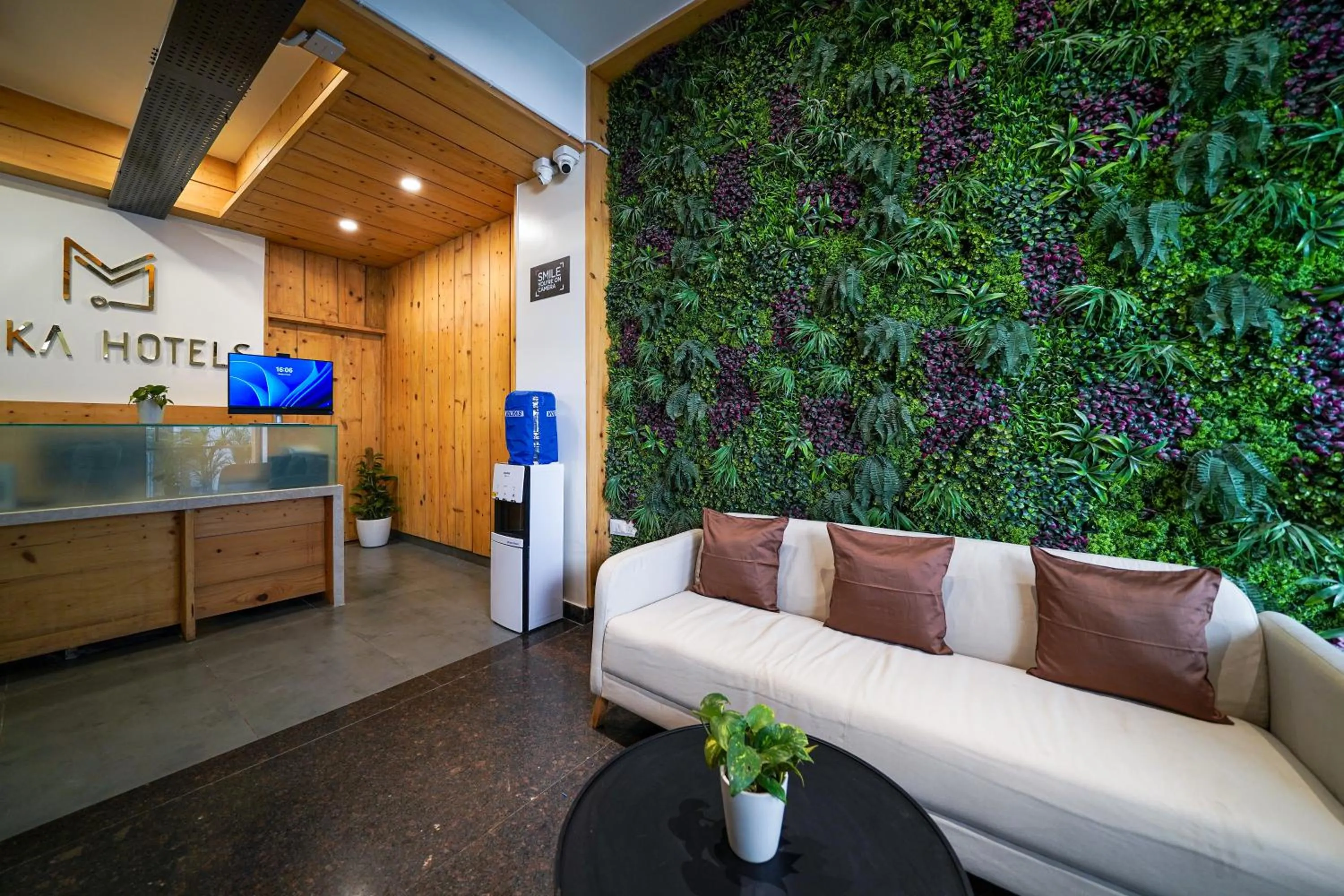 Lobby or reception in Open Hotel by Olive - Moka