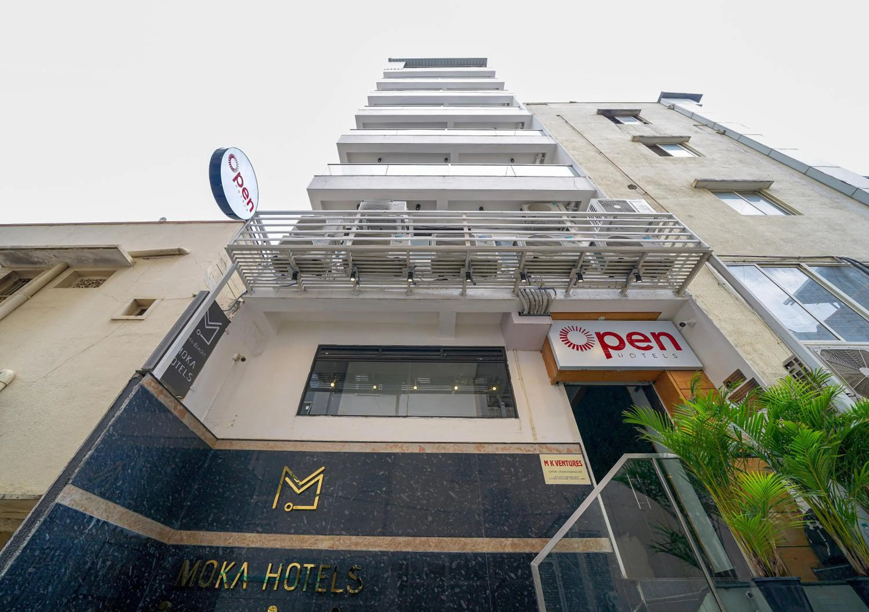 Facade/entrance in Open Hotel by Olive - Moka