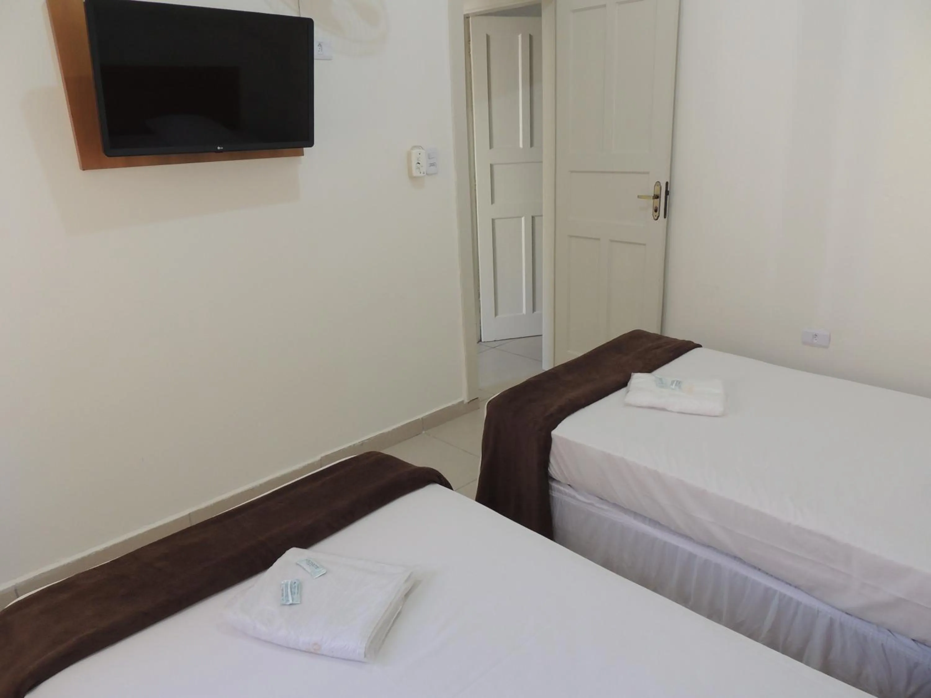 Bedroom, Bed in Hotel Ourinhos - Centro de São Paulo - Próximo 25 de Março e Brás