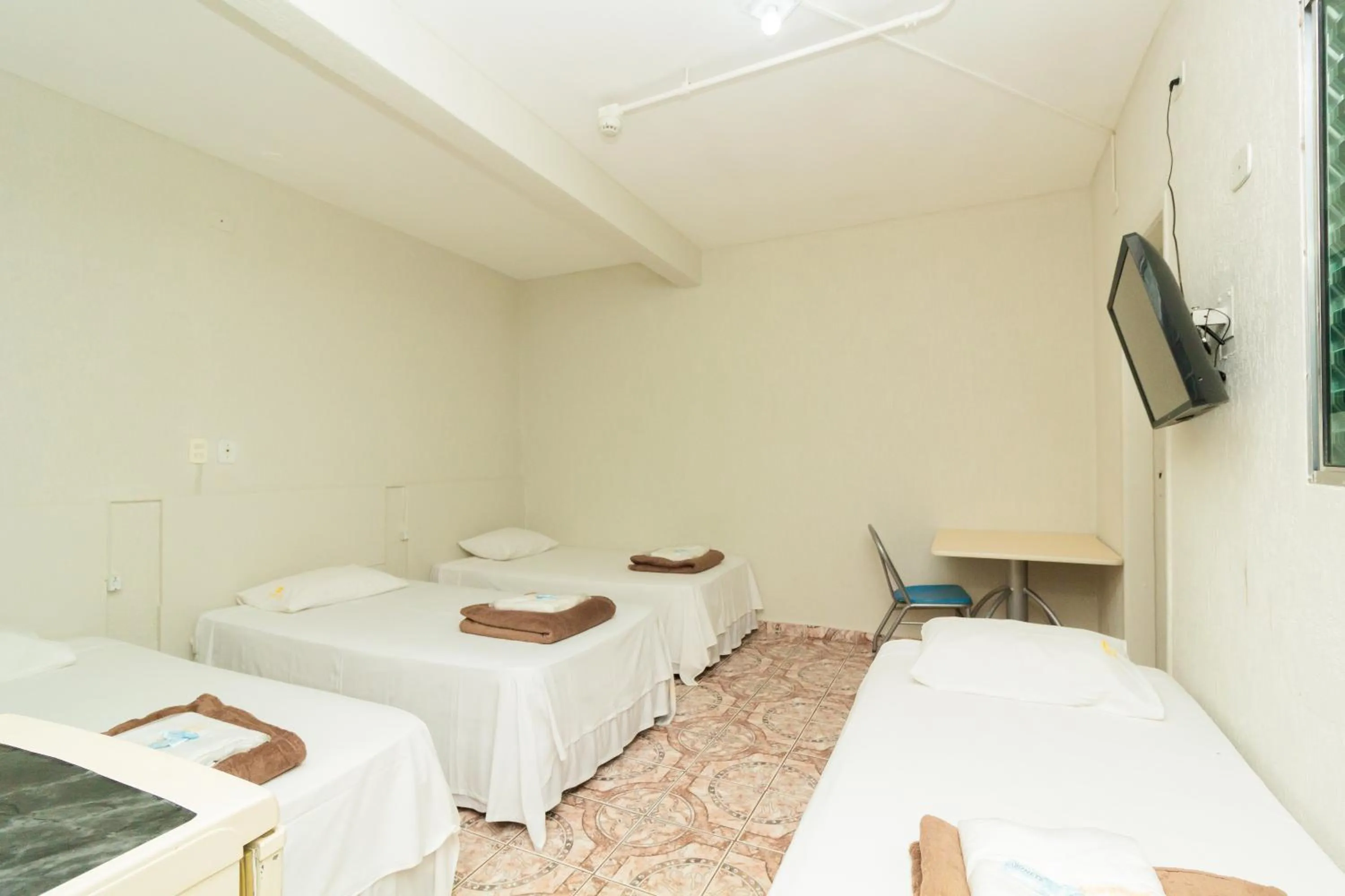 Bedroom, Bed in Hotel Ourinhos - Centro de São Paulo - Próximo 25 de Março e Brás