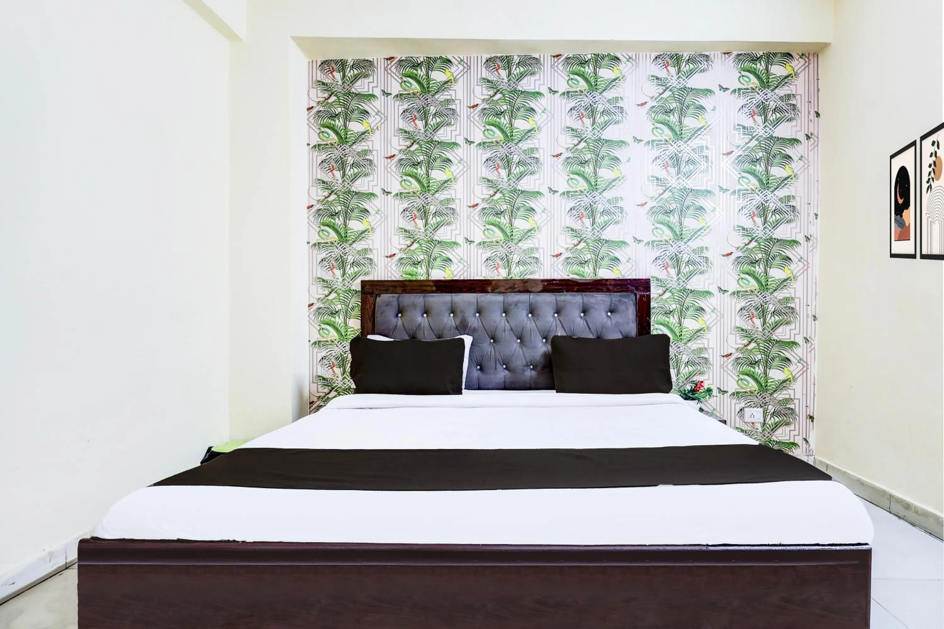 Bedroom, Bed in HOTEL O GALAXY