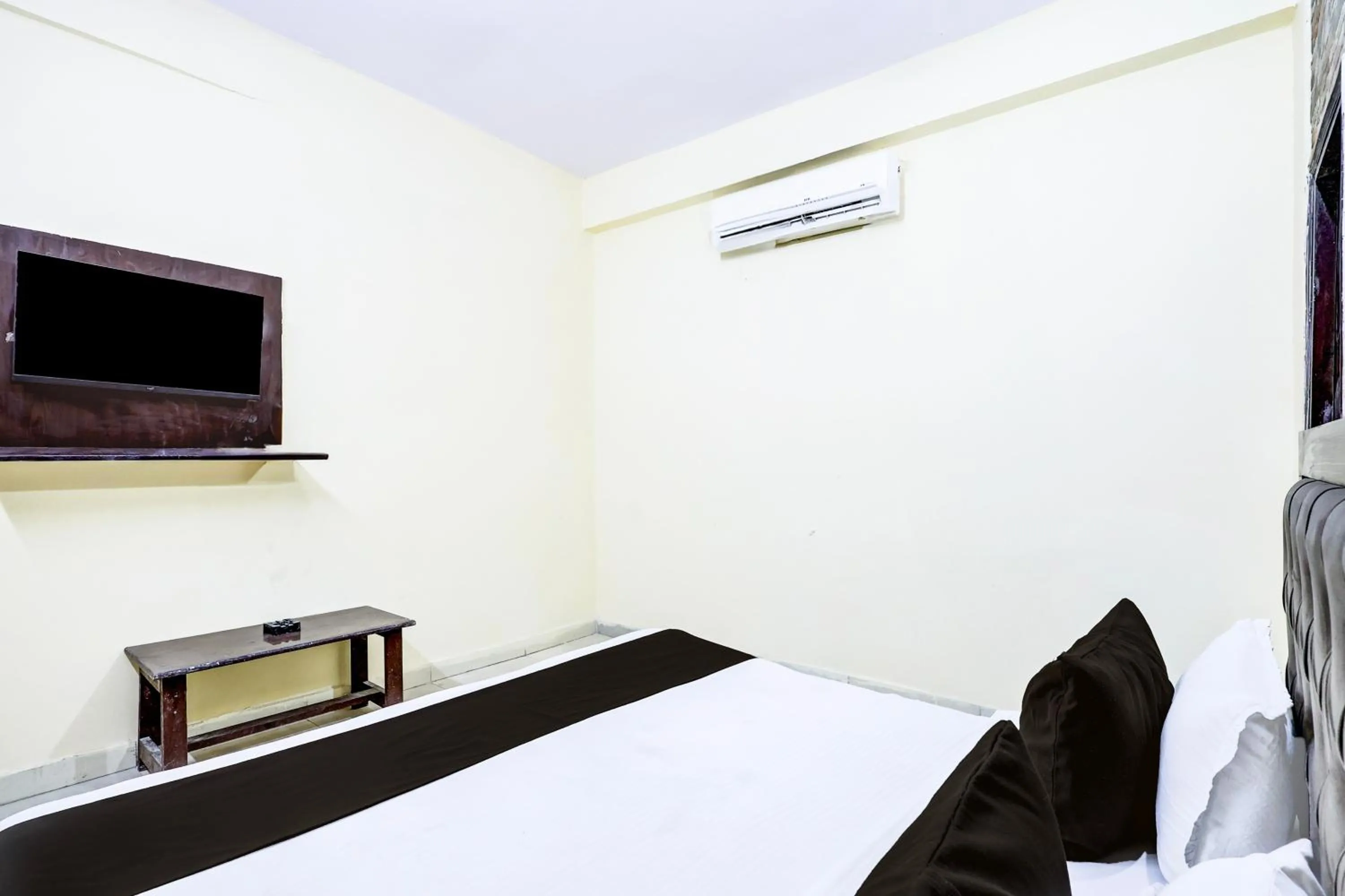 Bedroom, Bed in HOTEL O GALAXY