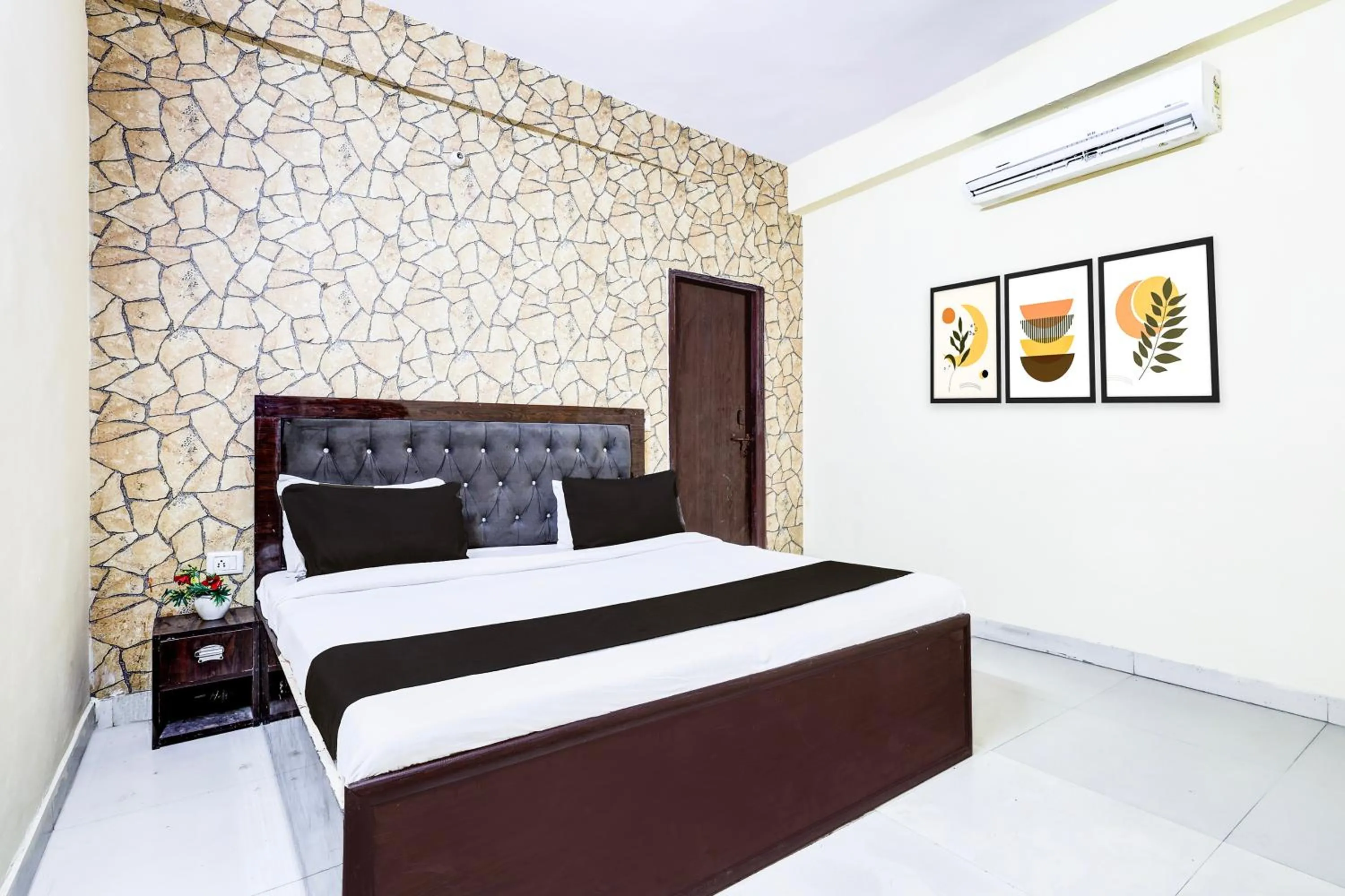 Bedroom, Bed in HOTEL O GALAXY
