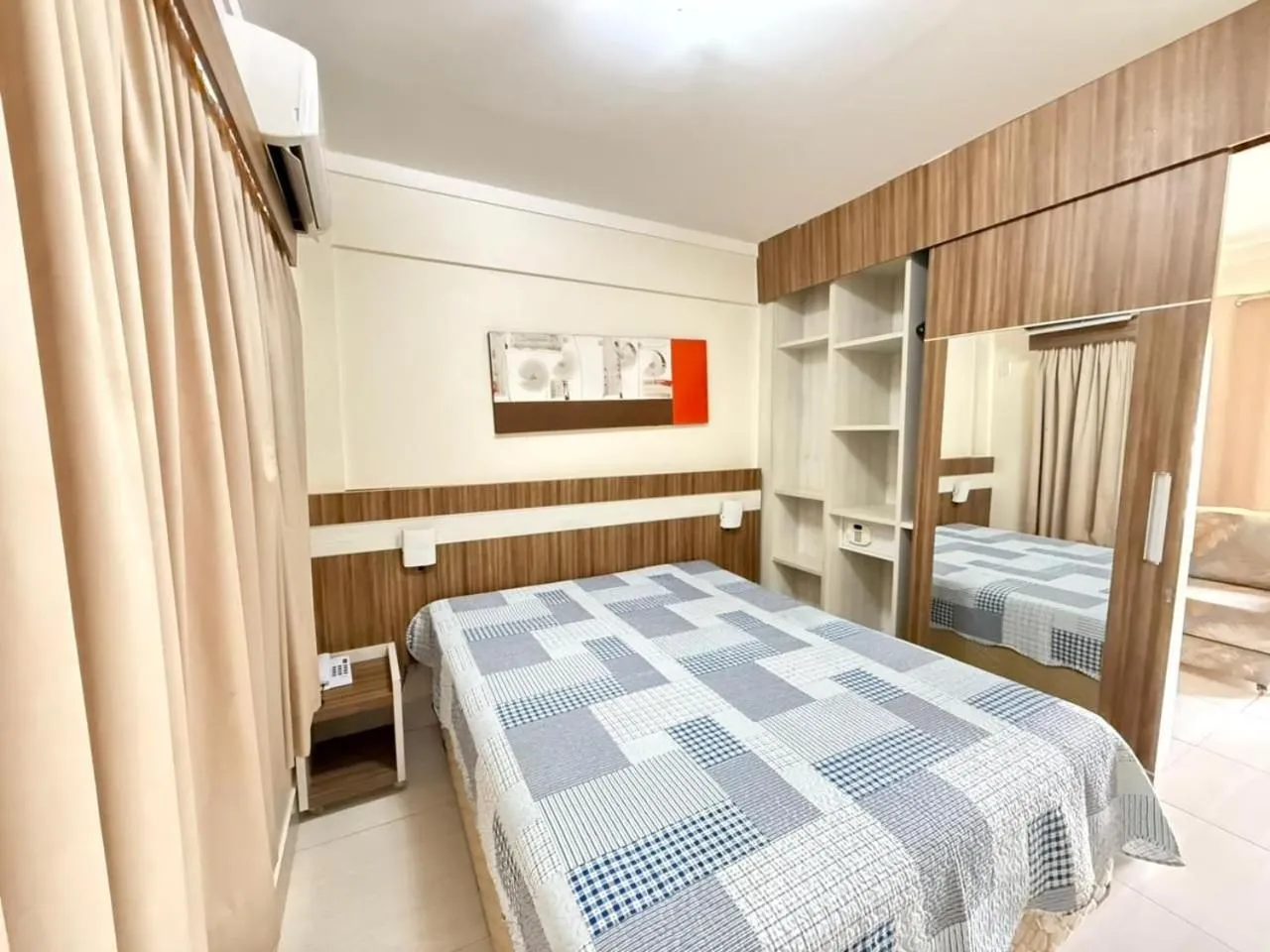 Bed in Lacqua diRoma II