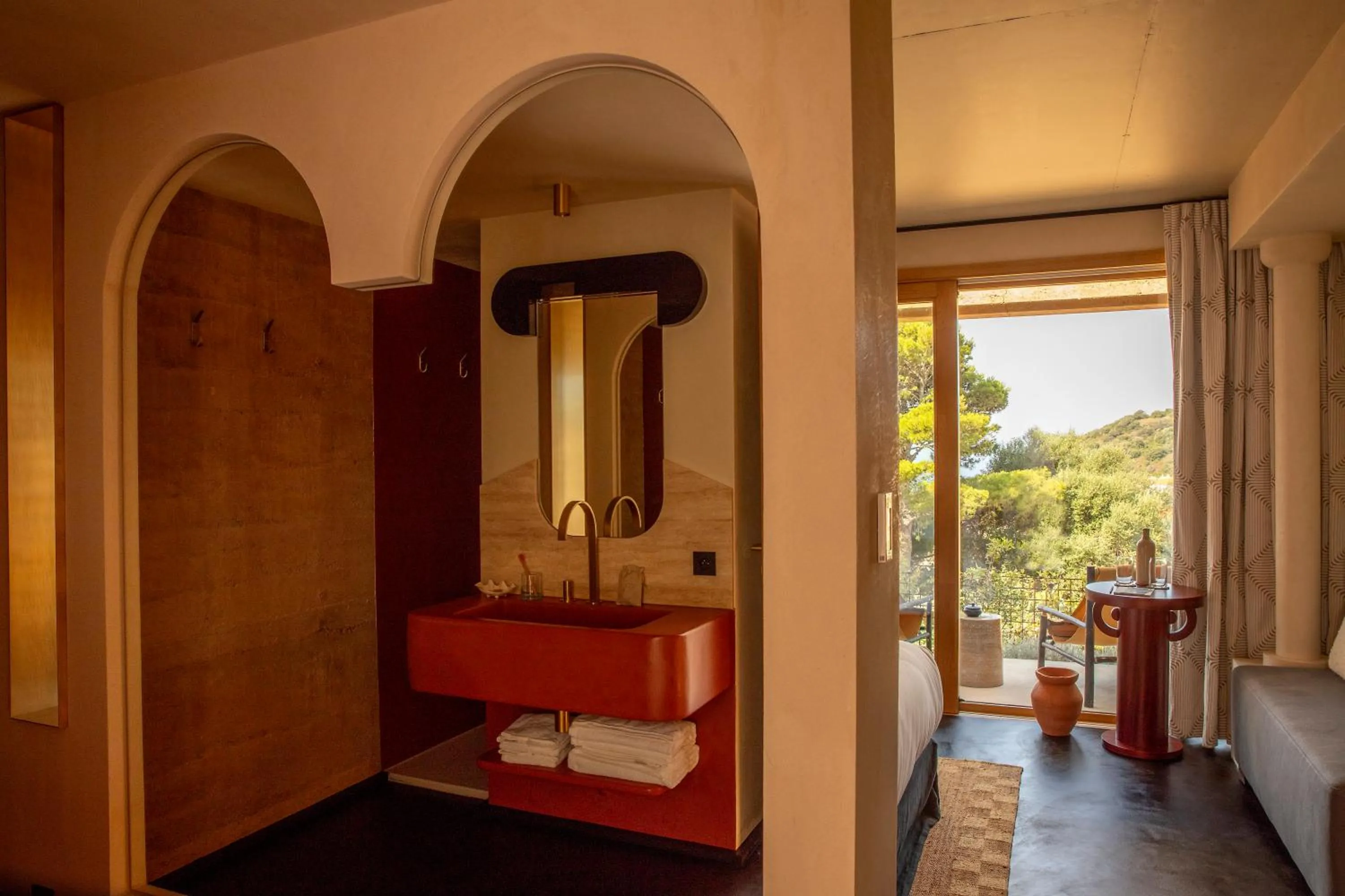 Bathroom in Hôtel Mylos - Cargèse, Piscine Intérieure et Extérieure