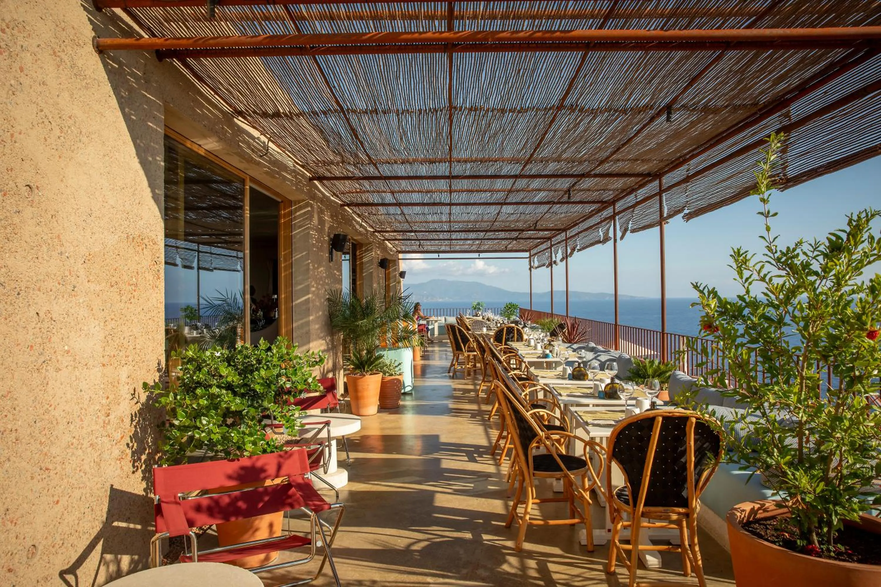 Restaurant/places to eat in Hôtel Mylos - Cargèse, Piscine Intérieure et Extérieure