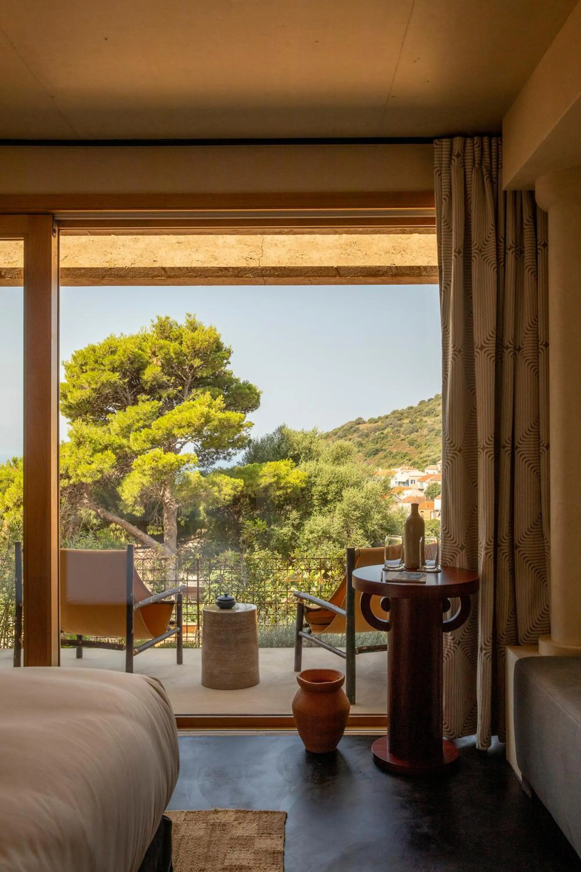 View (from property/room), Bed in Hôtel Mylos - Cargèse, Piscine Intérieure et Extérieure