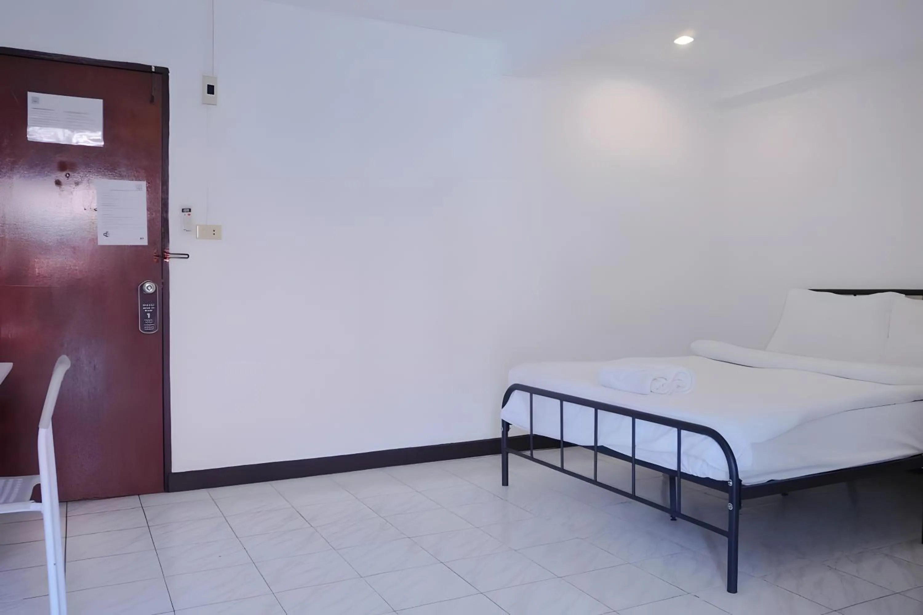 Bed in XX GO INN Phuket Patong Beach