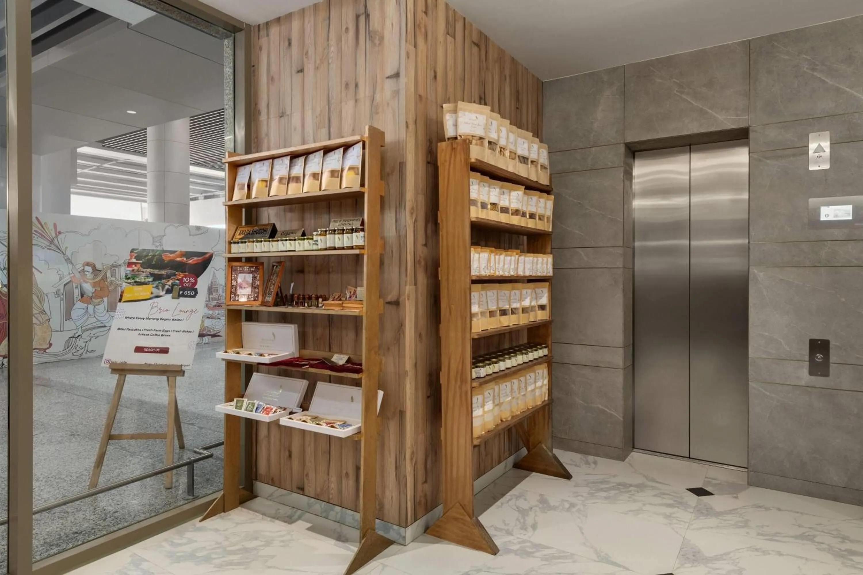 On-site shops in Ramada Encore by Wyndham Lucknow Airport