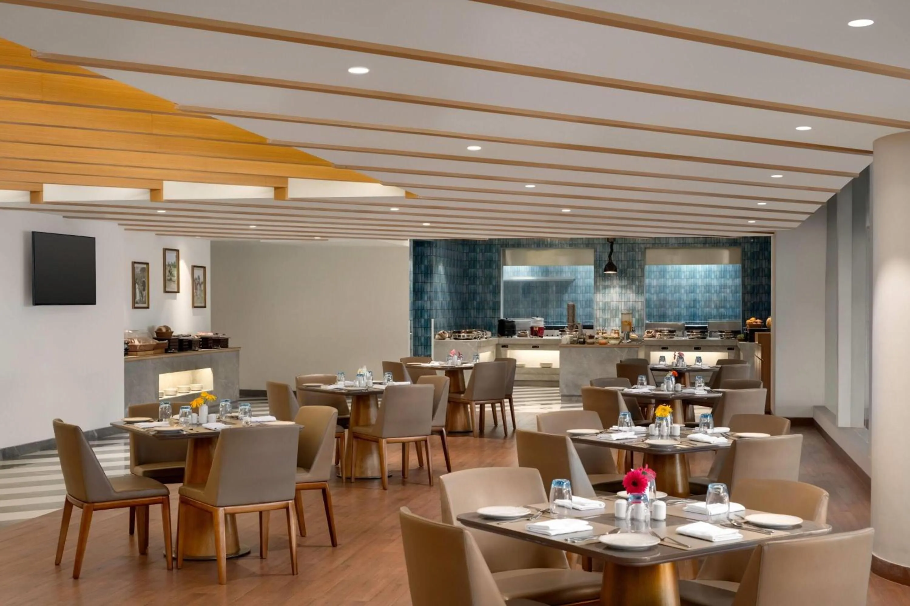Restaurant/places to eat in Ramada Encore by Wyndham Lucknow Airport