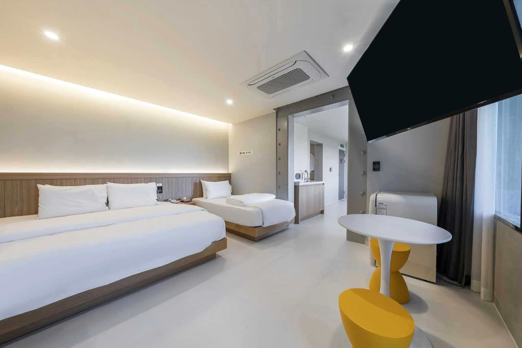 Bed in From H Brown Dot Hotel Gyeongju Yangnam