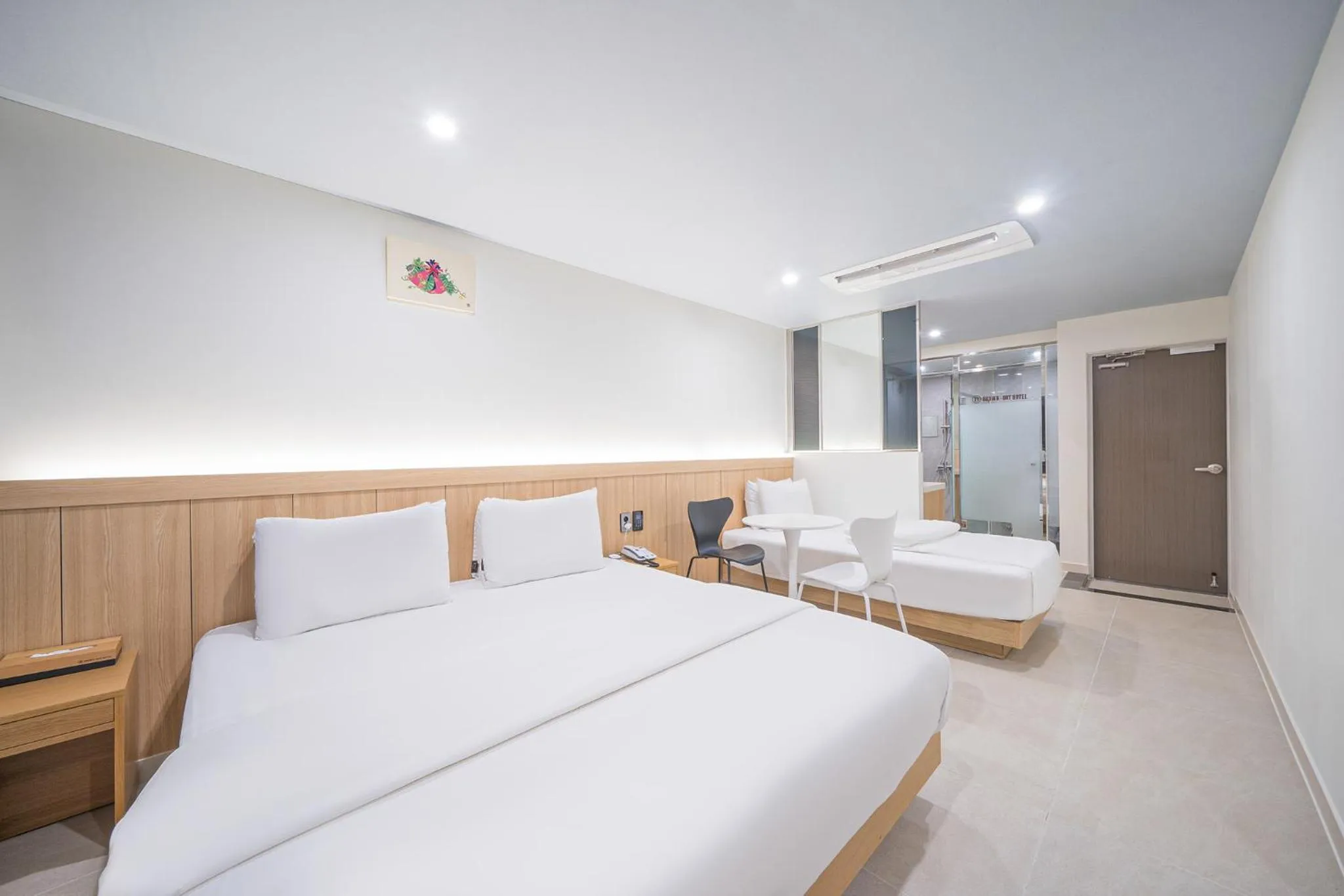 Bed in From H Brown Dot Hotel Gyeongju Yangnam