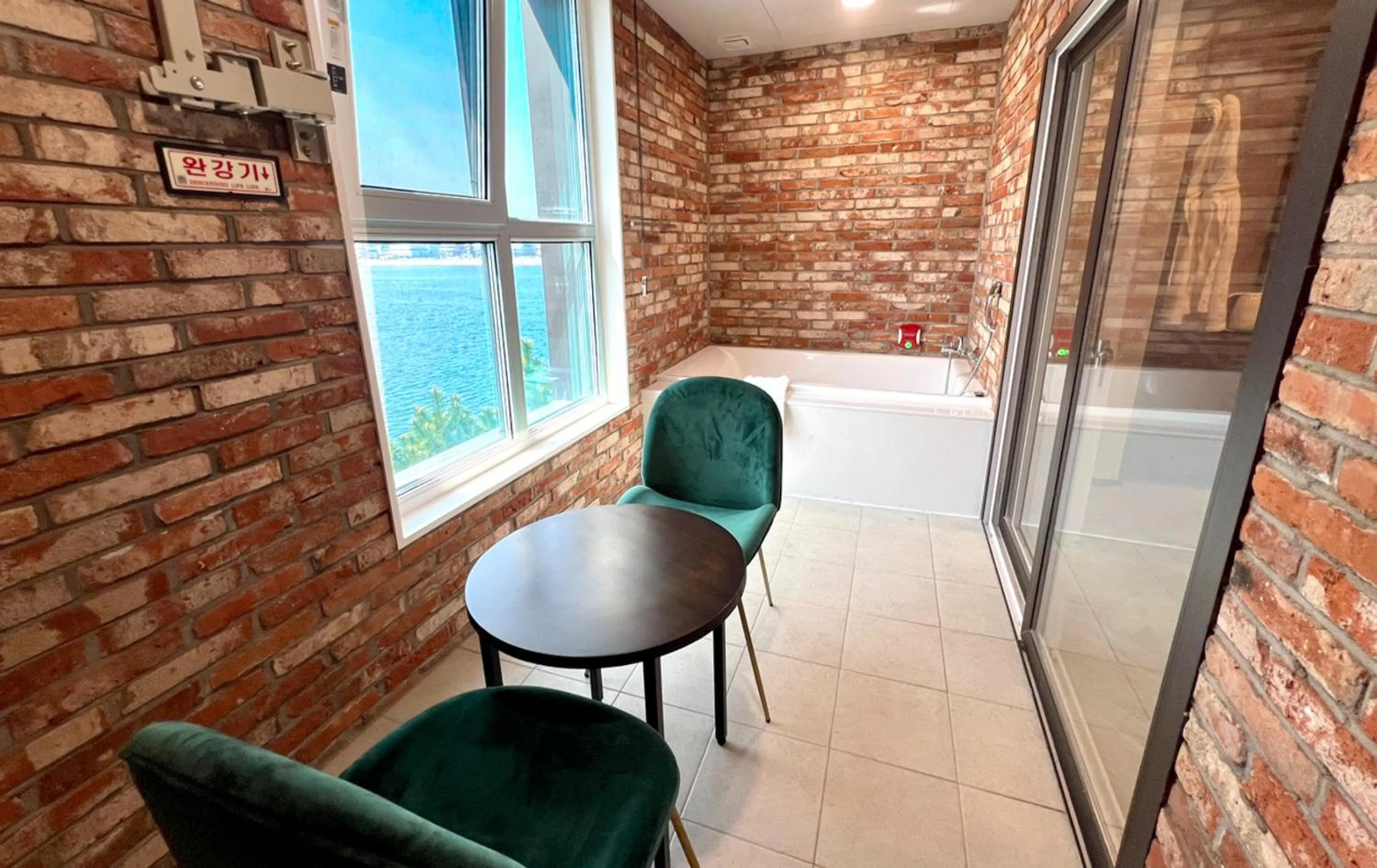 Bedroom in Restia Incheon Bay Hotel