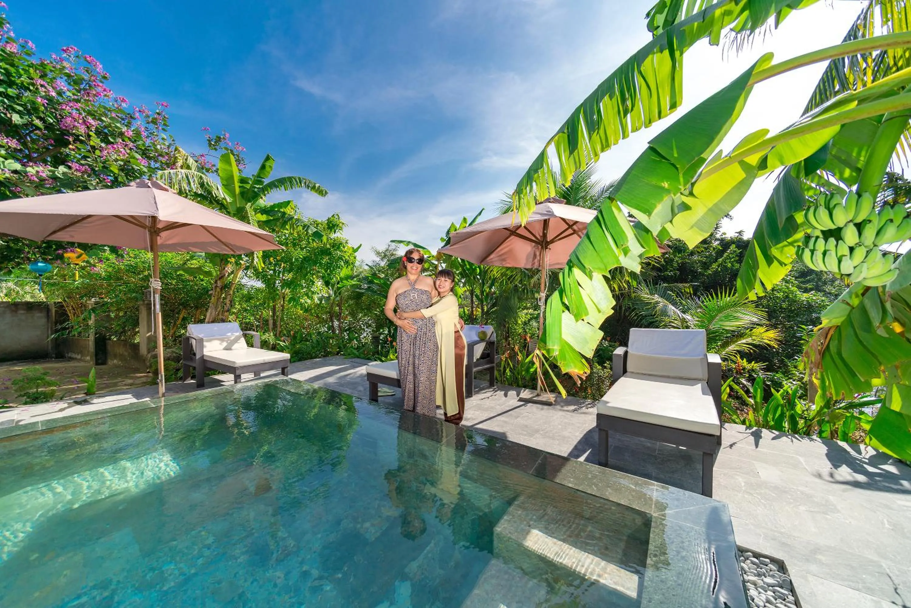 Day, Swimming Pool in Luna Villa