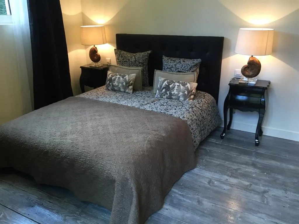 Bedroom in La Maison Dans le Parc