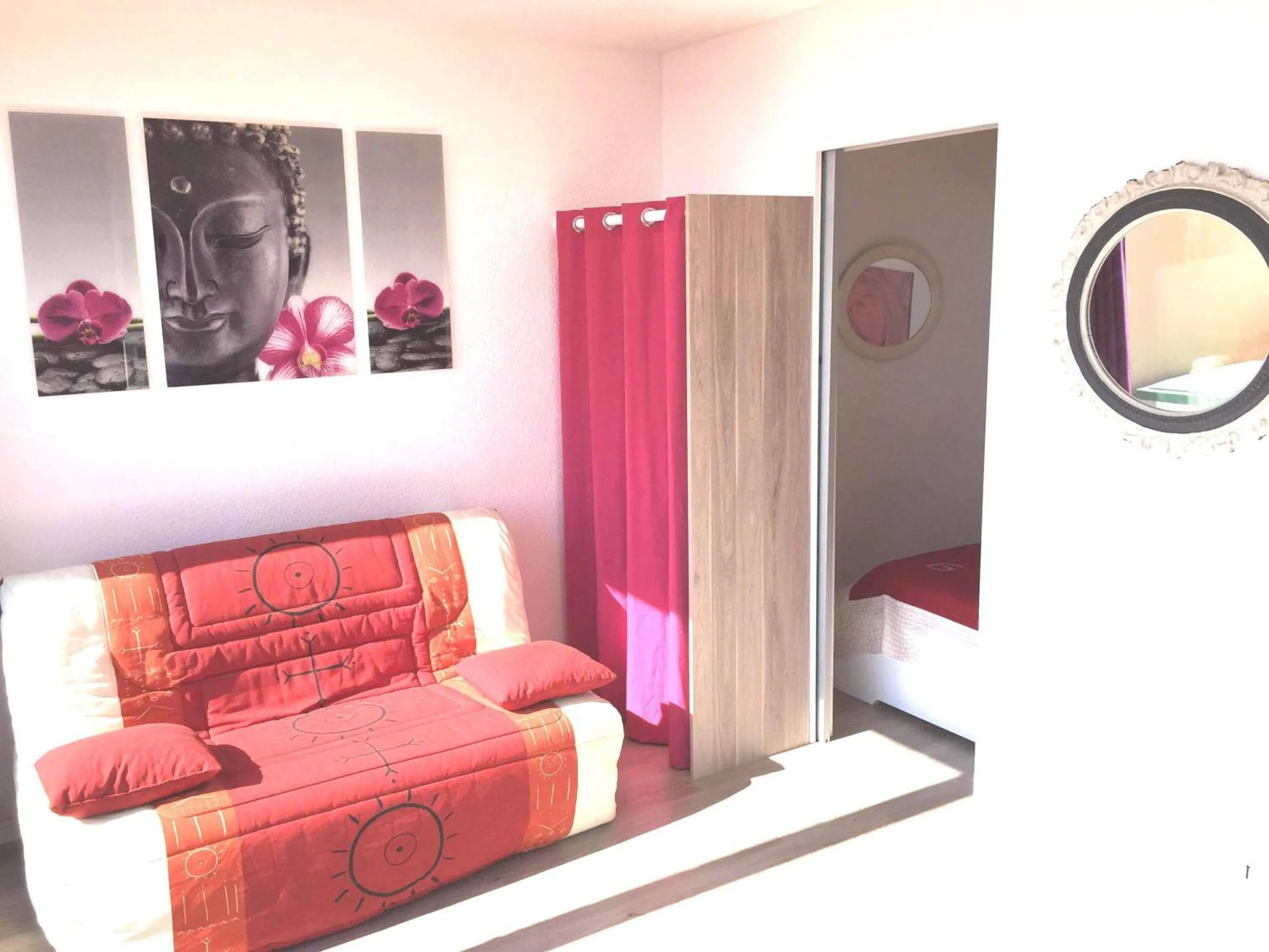 Lounge or bar, Bed in Barcaresa-Magnifique Appartement residence Argonautes