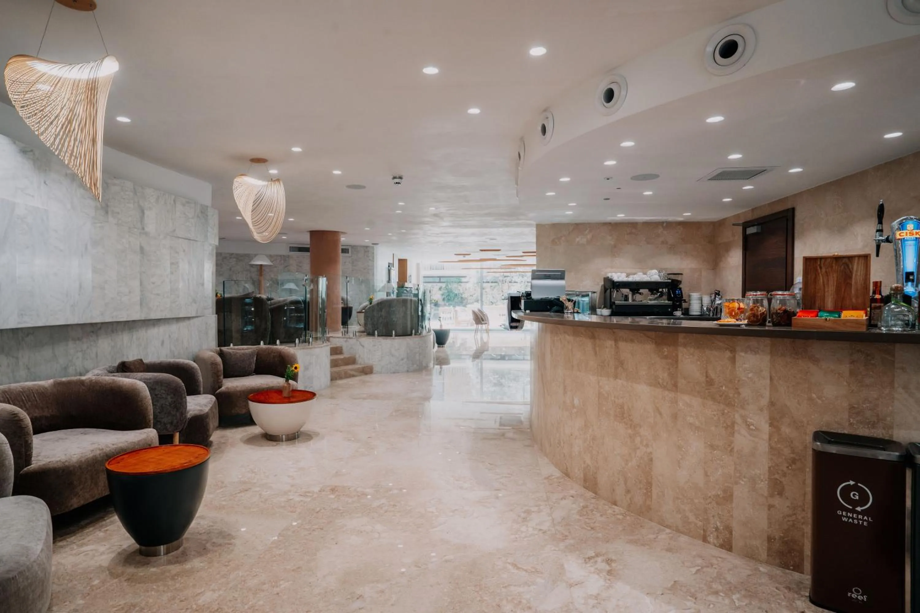 Lobby or reception in Reef Hotel & Spa