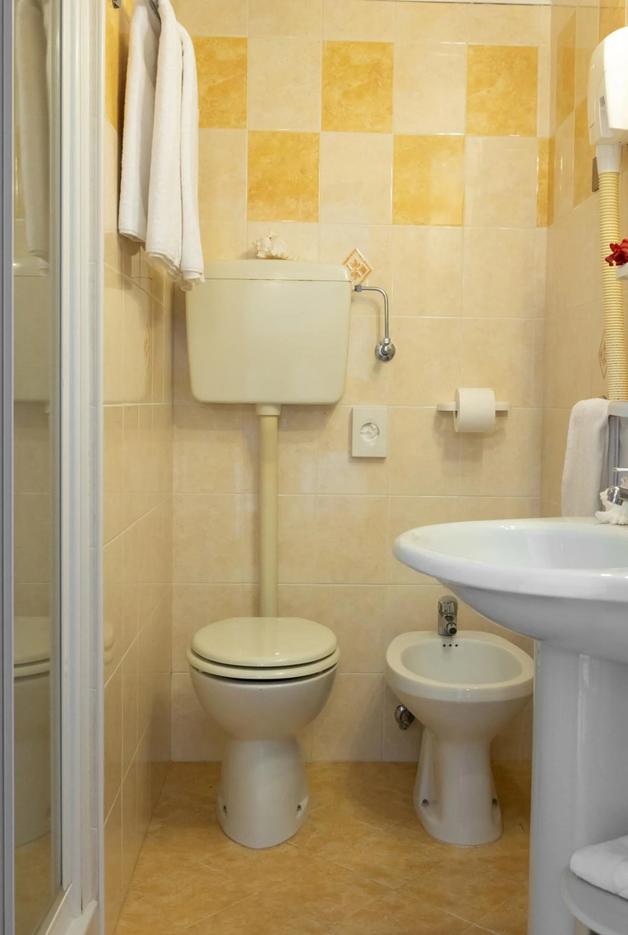 Bathroom in Hotel Smeraldo