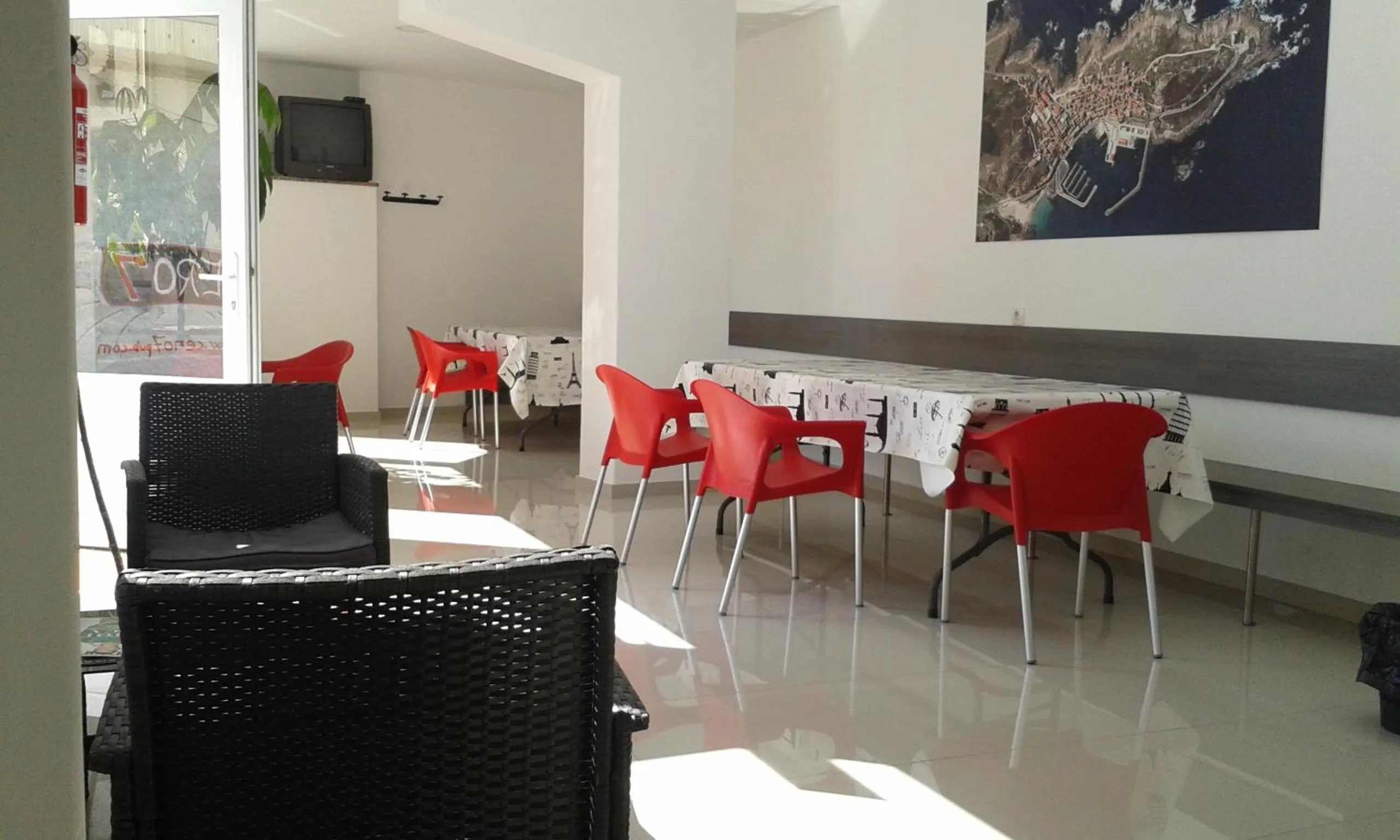 Communal lounge/ TV room in Albergue @ Muxia