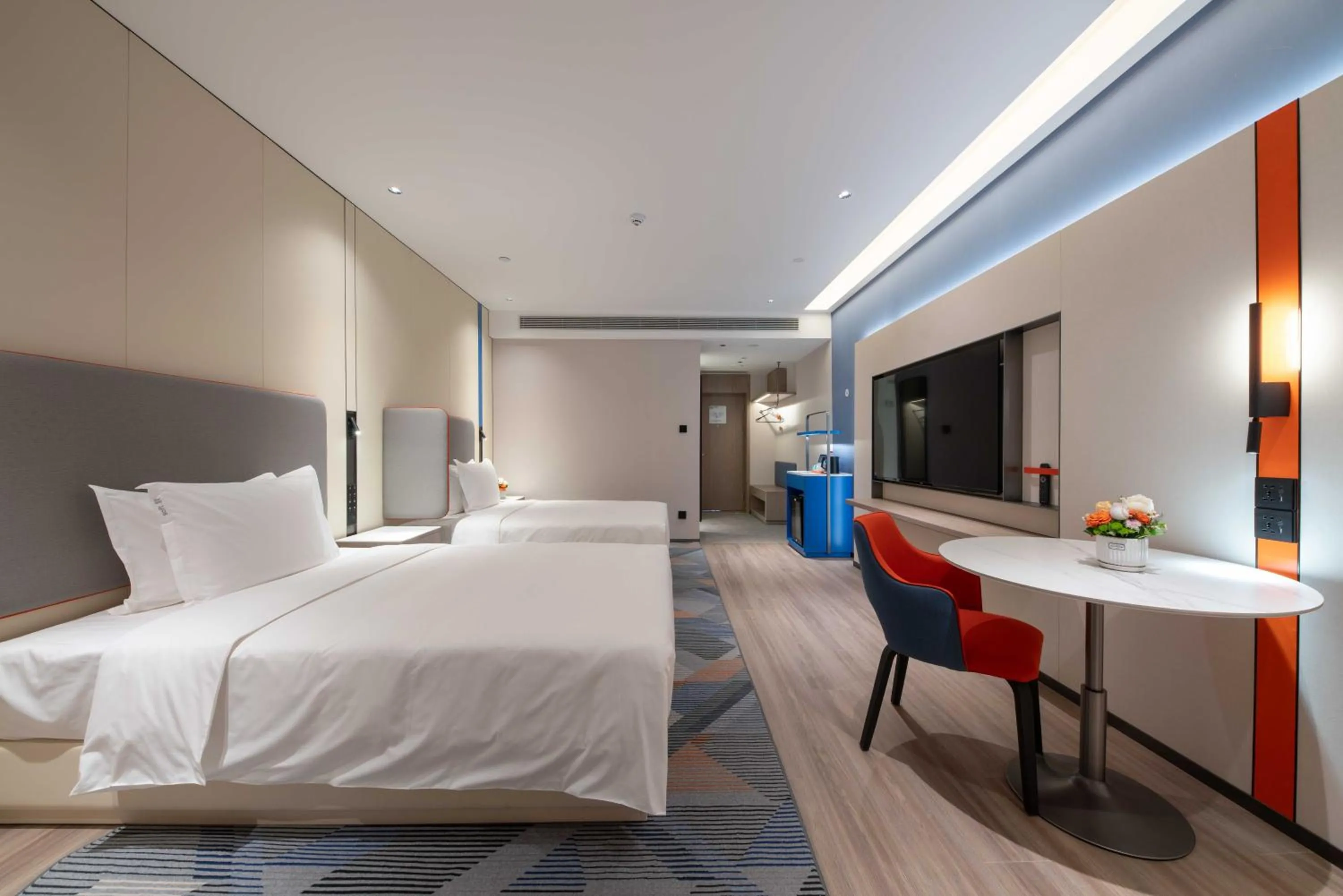 Bed in Holiday Inn Express Turpan, an IHG Hotel