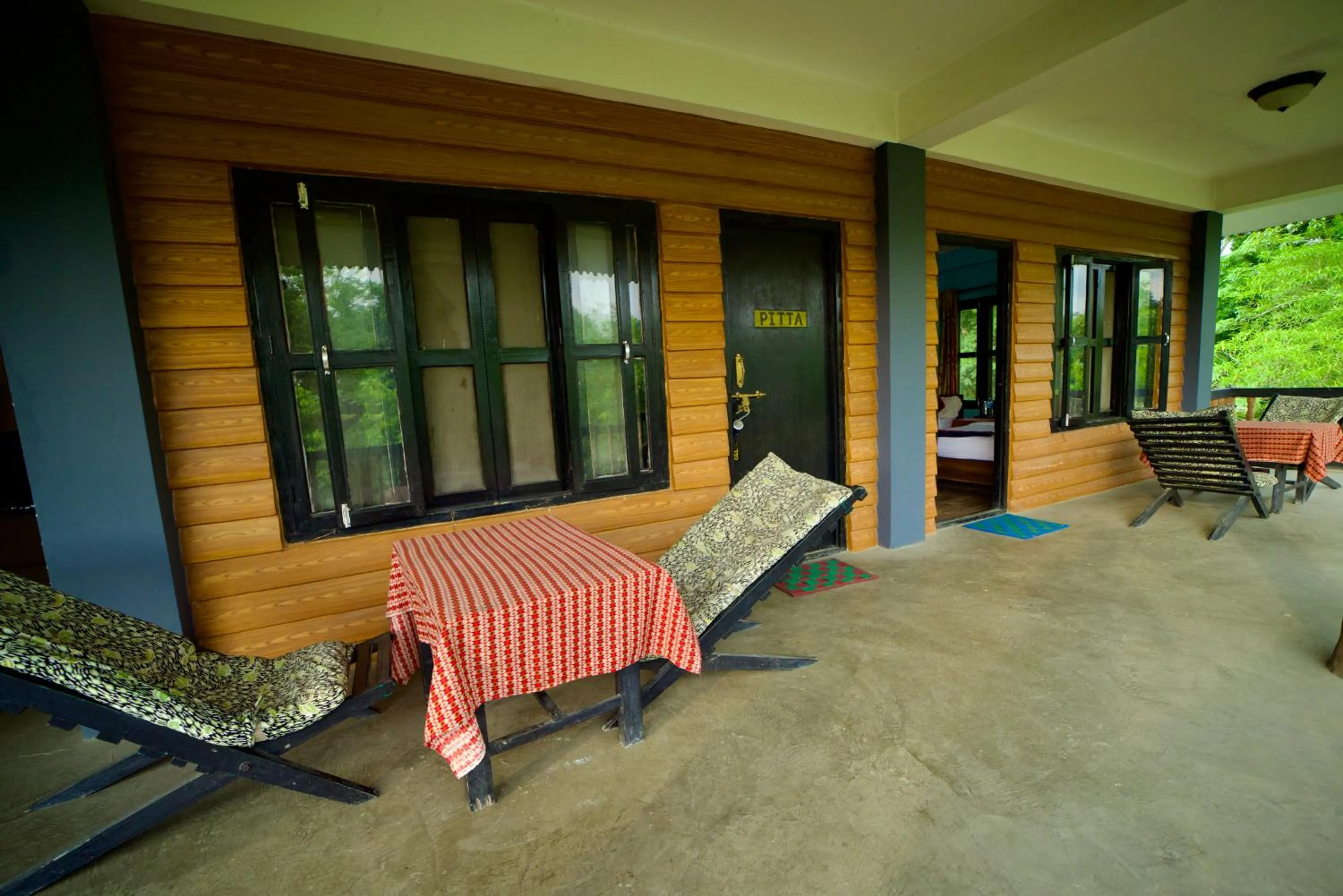 Deluxe Double or Twin Room with Garden View in Chitwan Gaida Lodge - Animal Lovers & Birdwatchers Paradise