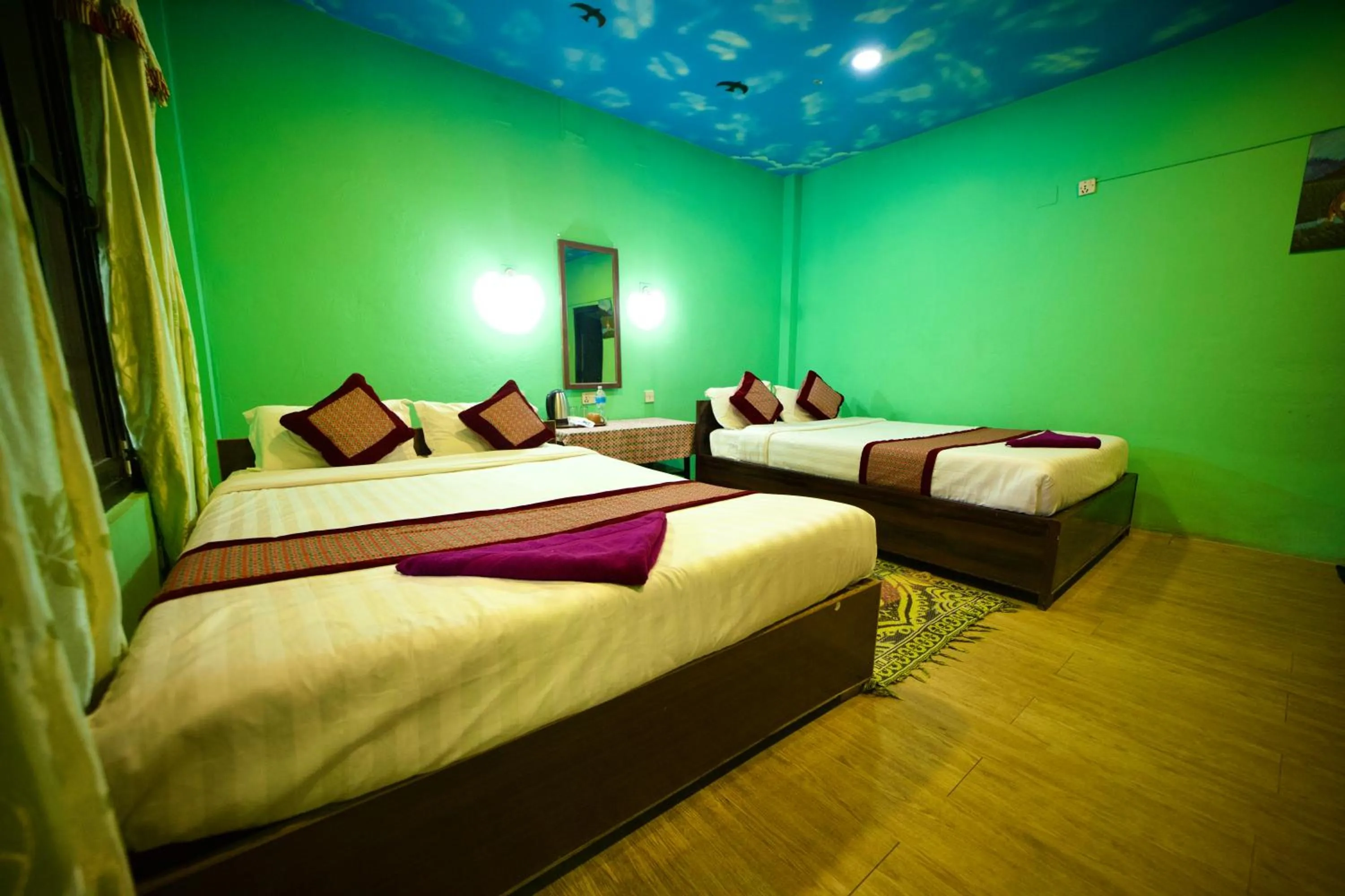 Bungalow with Garden View in Chitwan Gaida Lodge - Animal Lovers & Birdwatchers Paradise