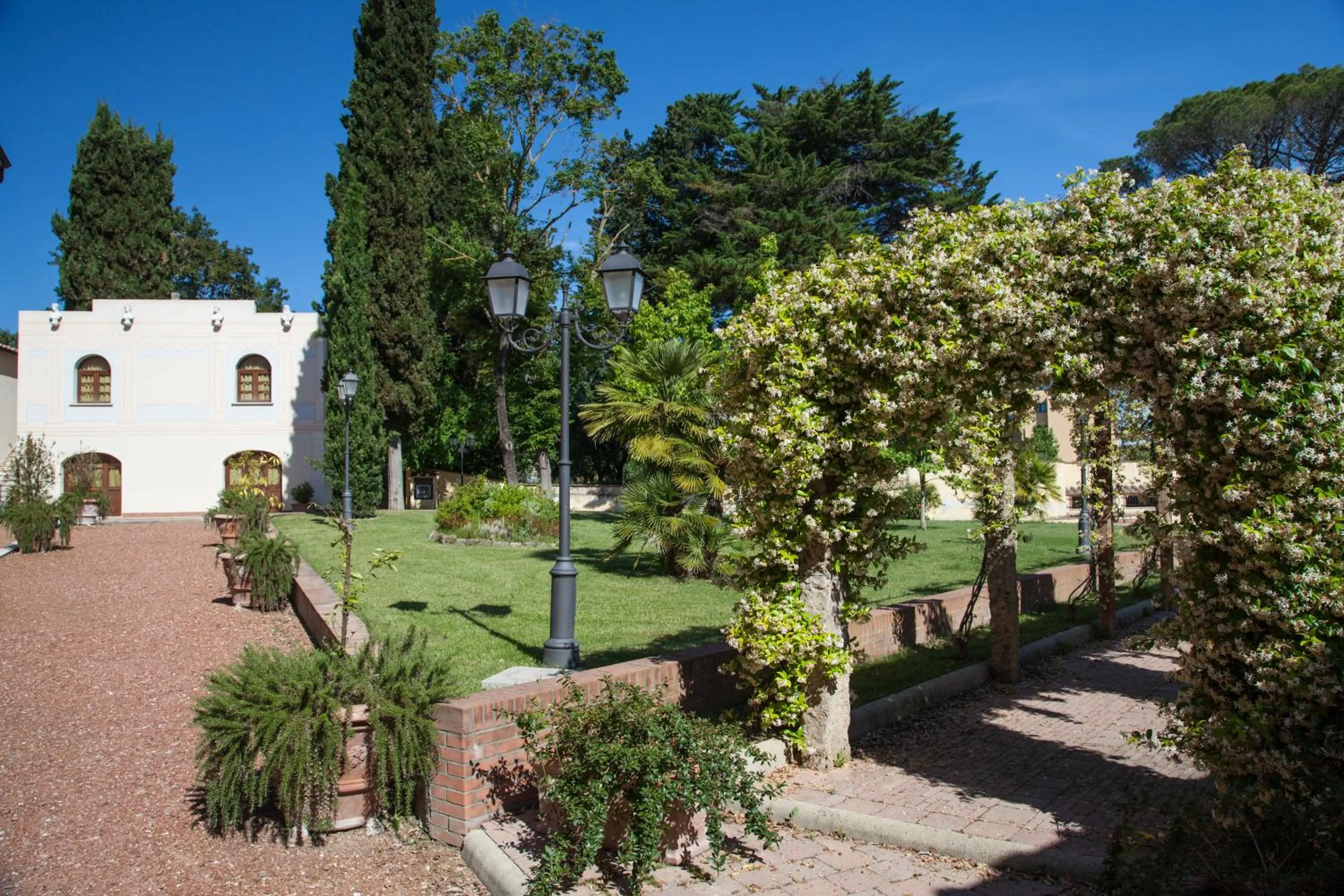 Garden in Villa Borri