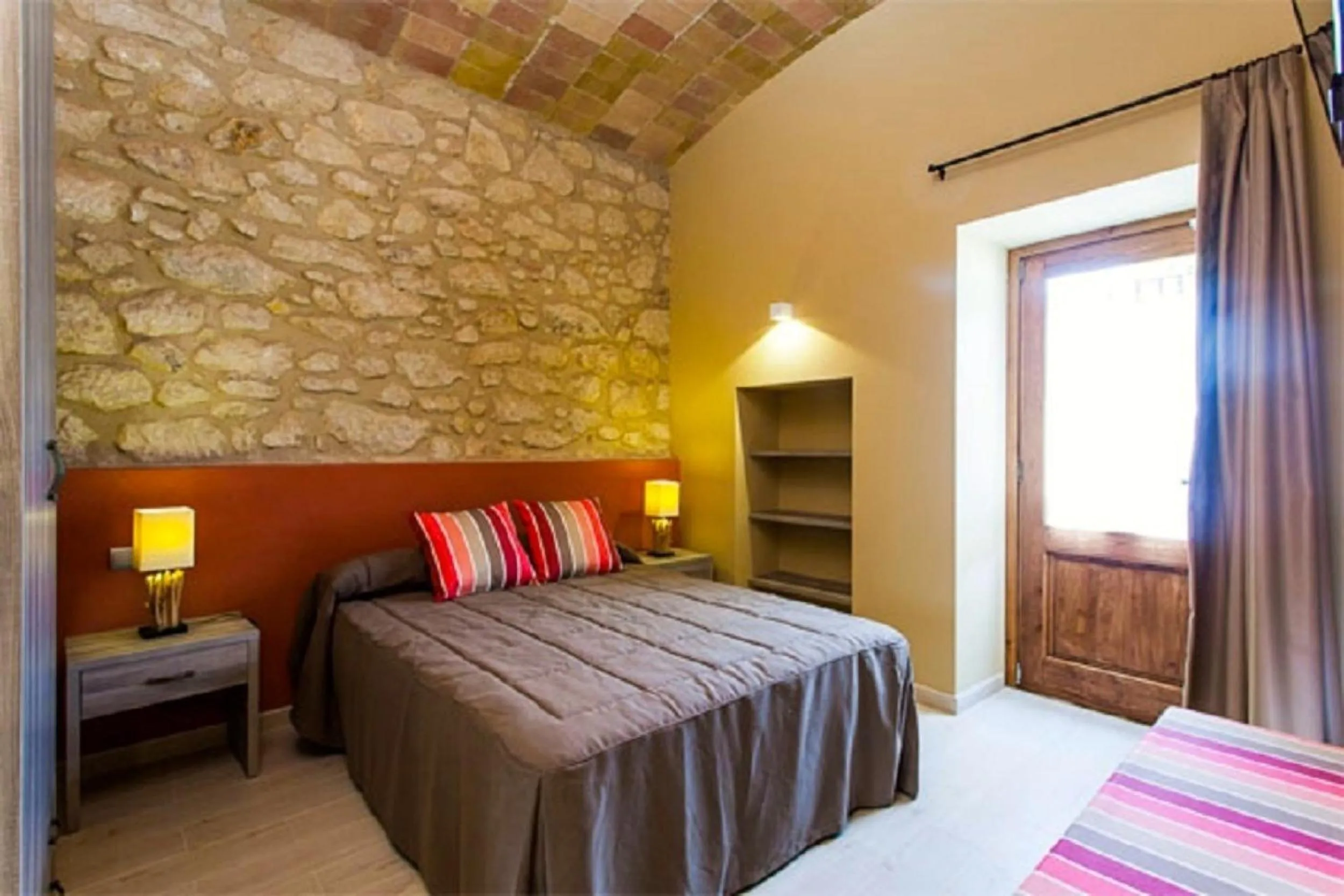 Bedroom, Bed in Petit Pals