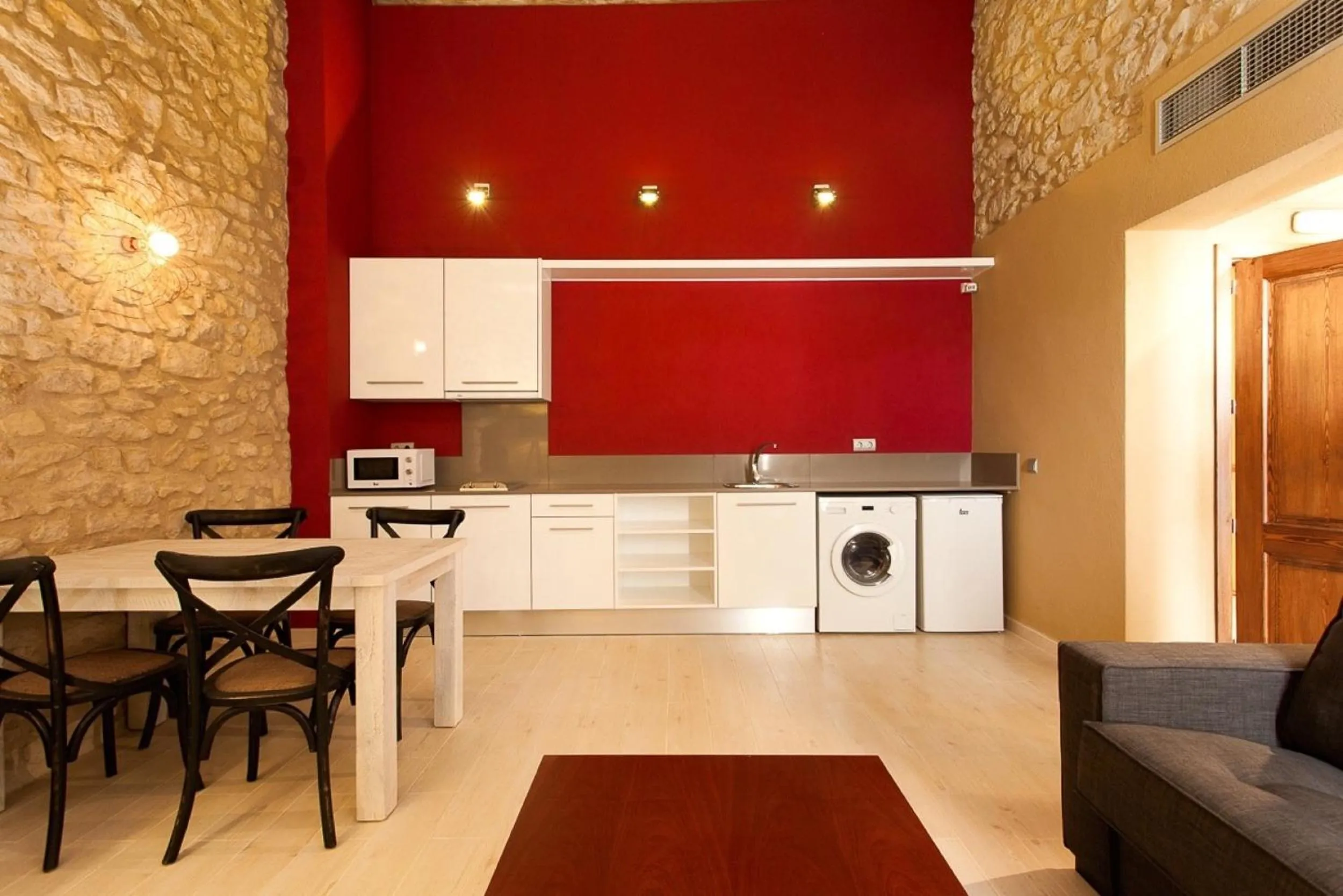 Kitchen or kitchenette in Petit Pals