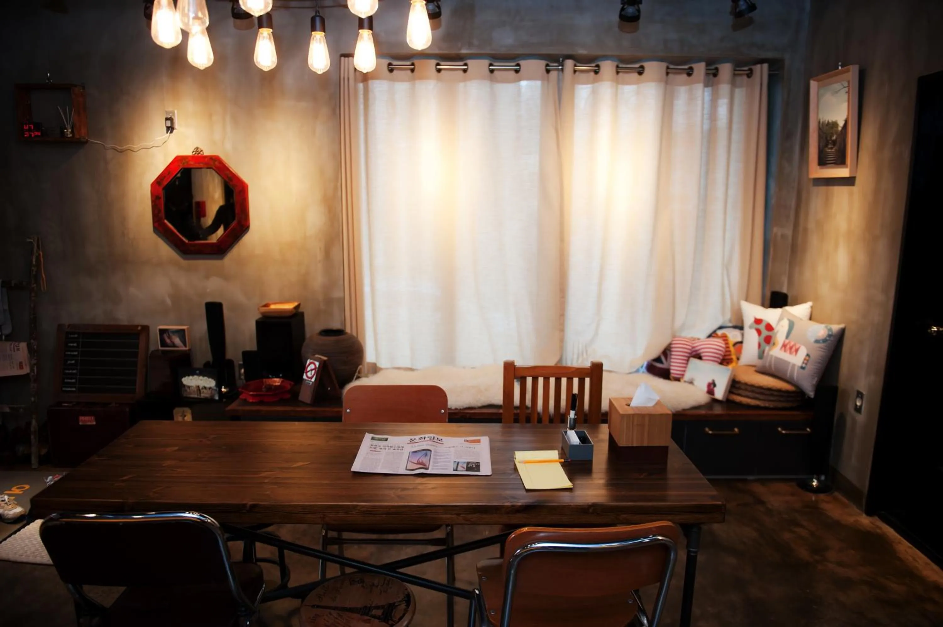 Library in TwoTwo House