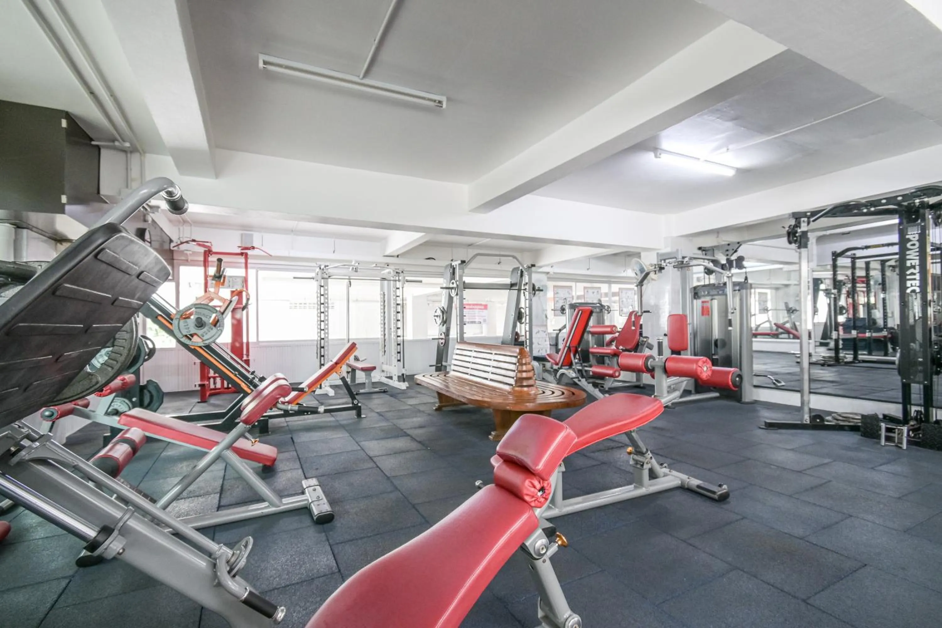 Fitness centre/facilities in AC Habitat Bangkok