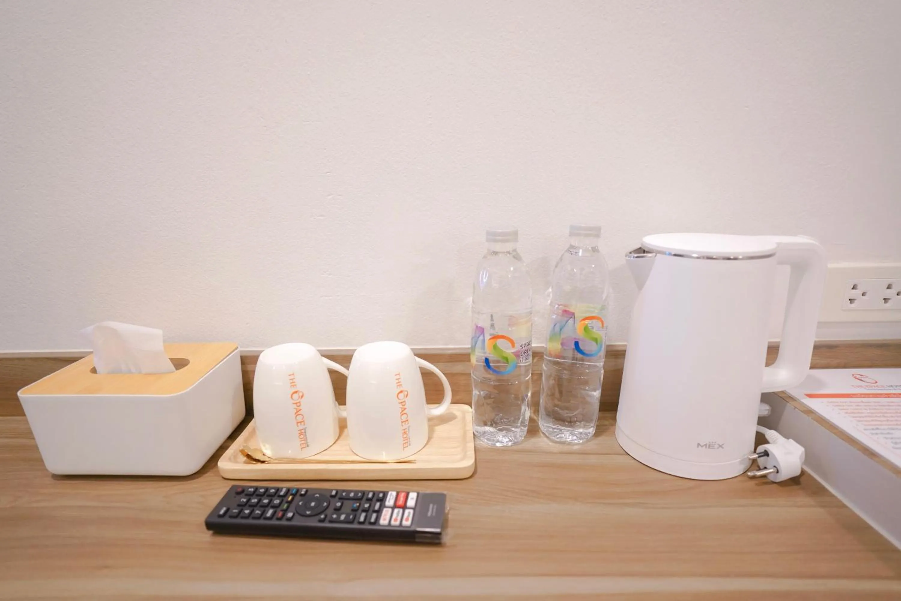 Coffee/tea facilities in The Space Airport Hotel Chiang Rai