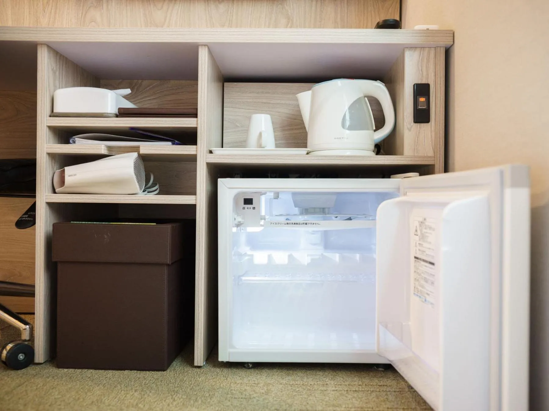 Photo of the whole room in Super Hotel Chiba Ekimae