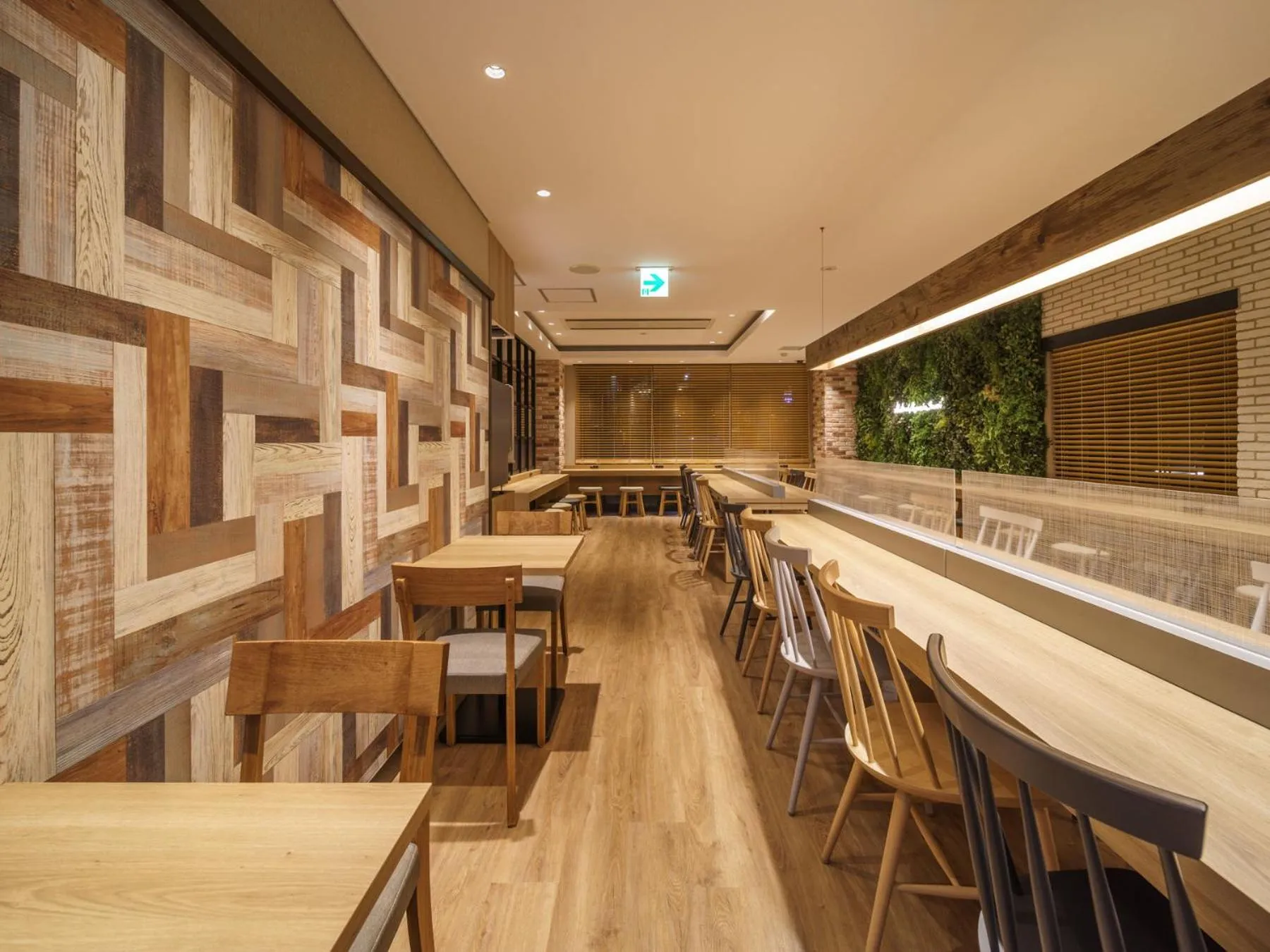 Lounge or bar in Super Hotel Chiba Ekimae