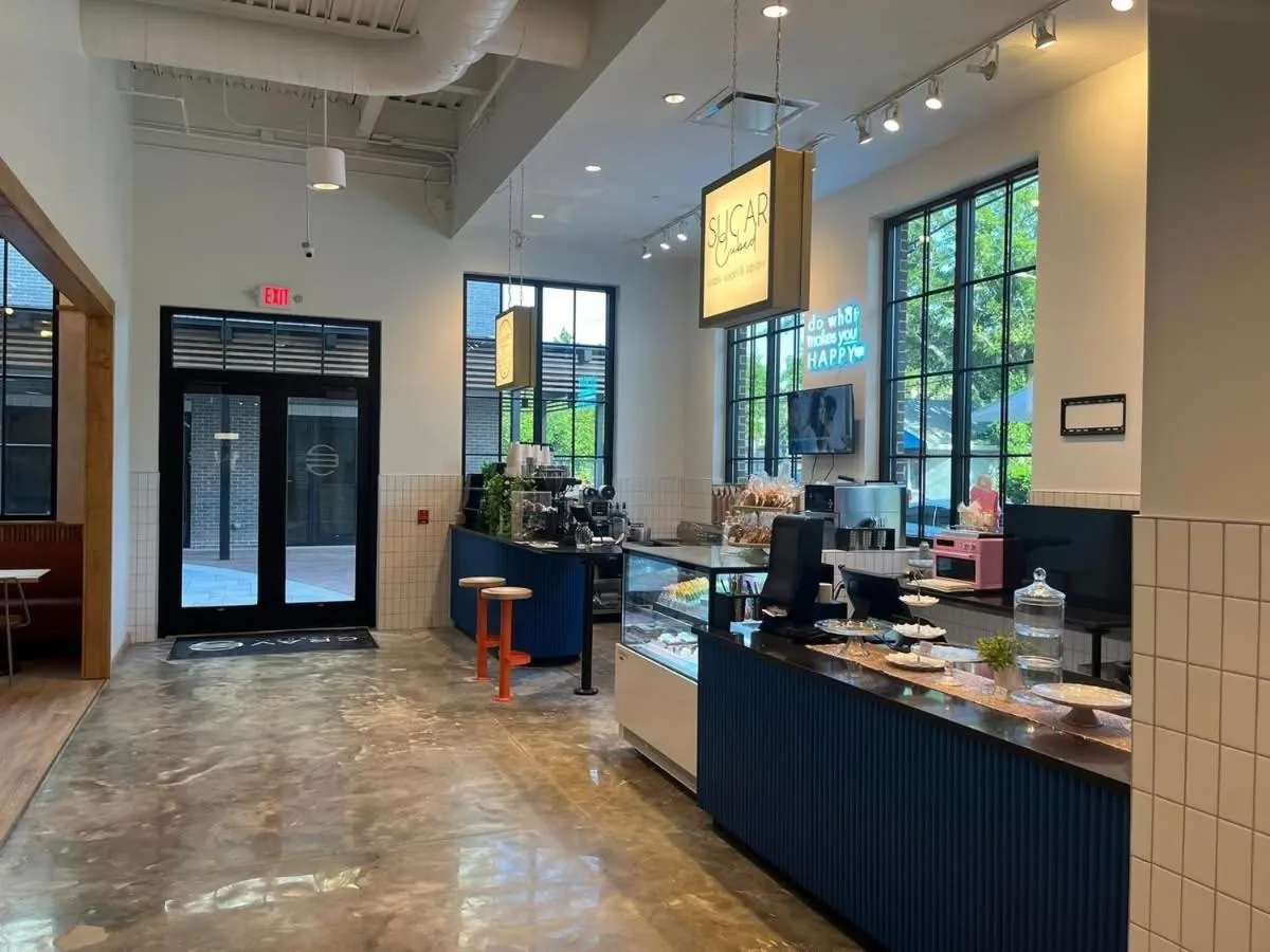 Dining area in OS Hotel