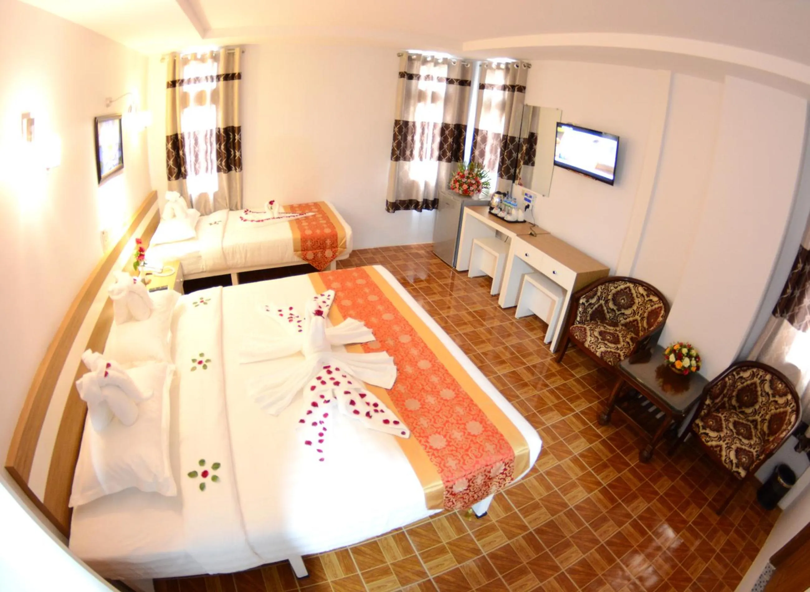 Photo of the whole room in Kaung Myint Hotel