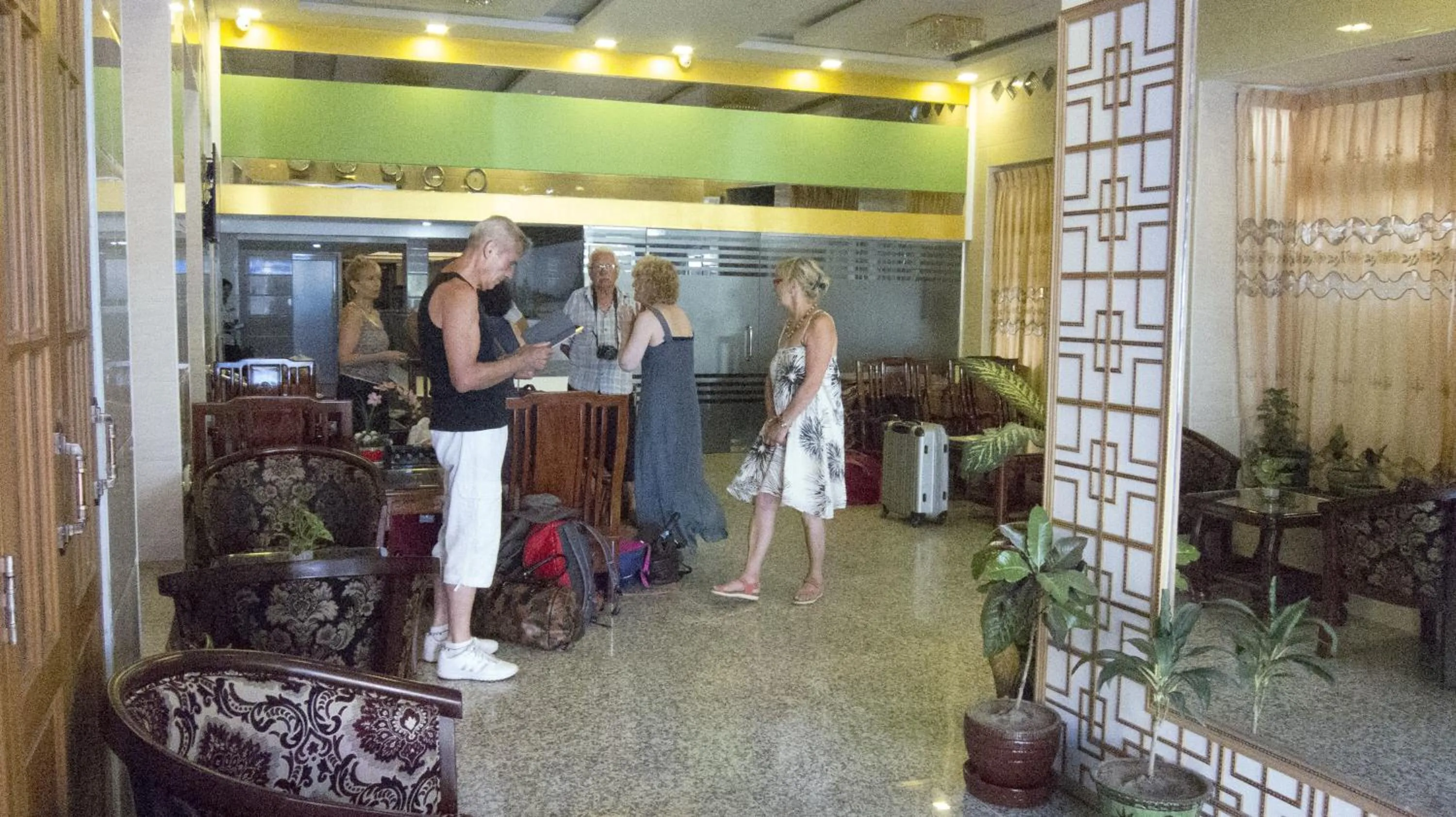 group of guests in Kaung Myint Hotel
