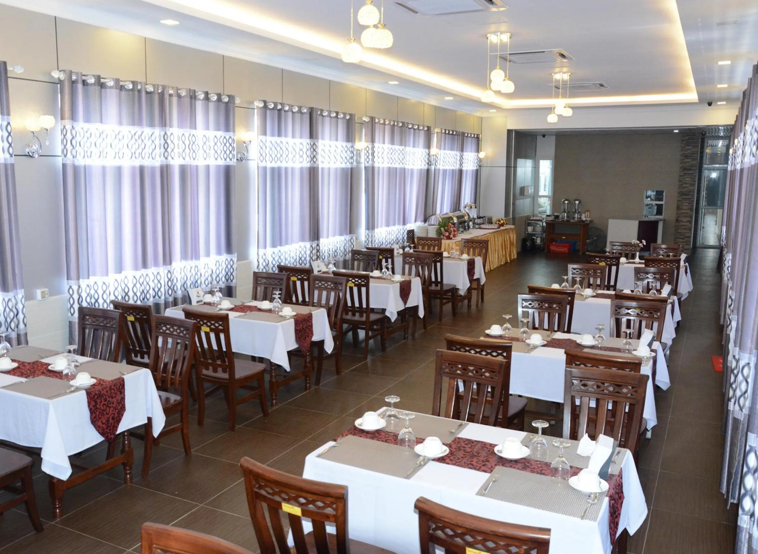 Dining area in Kaung Myint Hotel