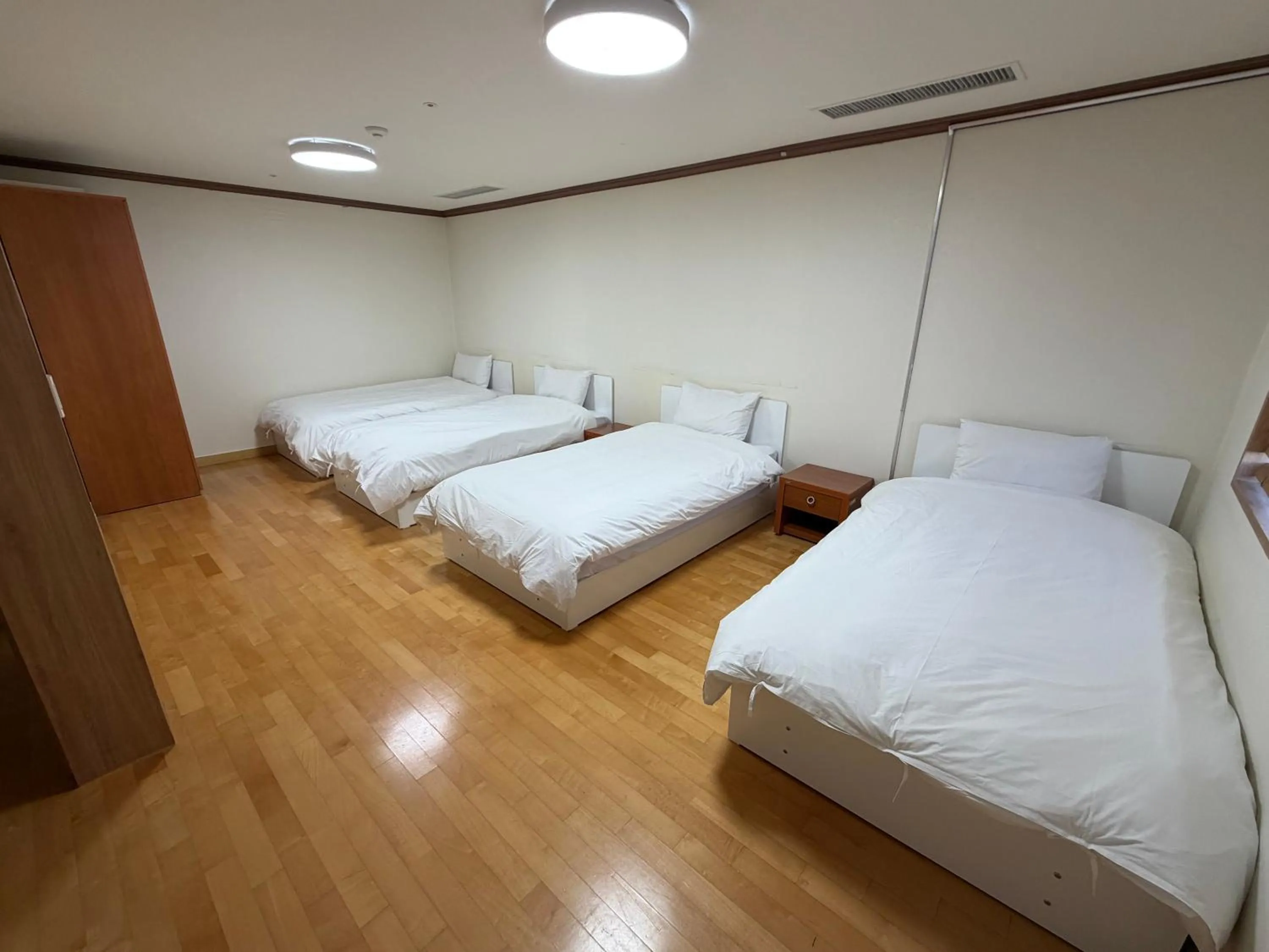 Bed in Daejeon I-Hotel